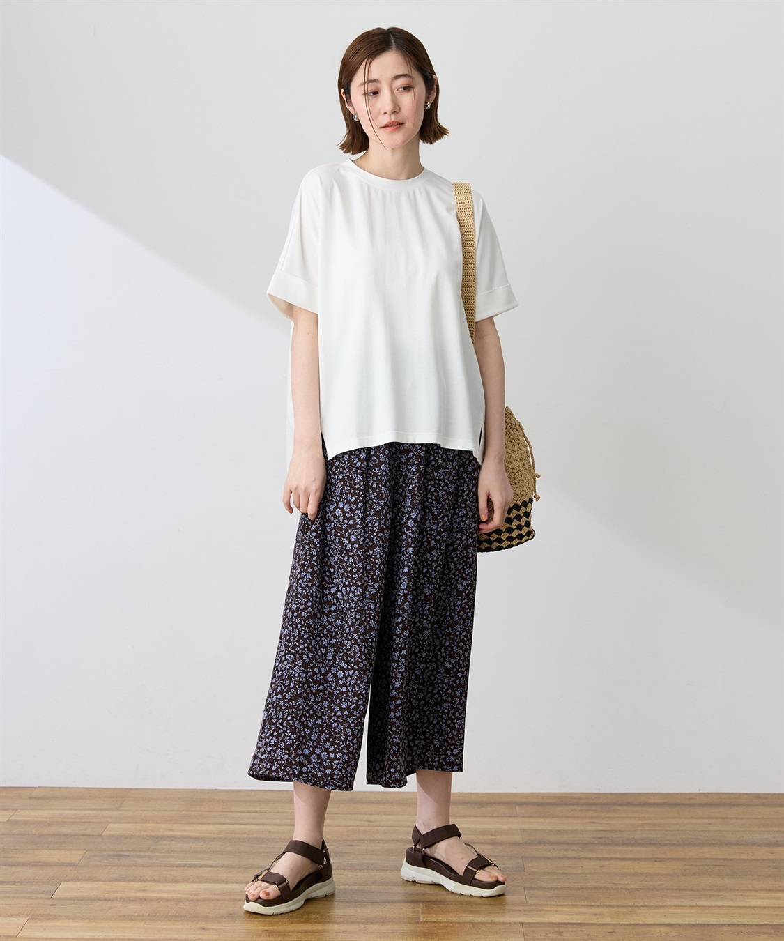Petit Honfleur バックタックワイドTシャツ【接触冷感・UVカット・透けにくい】_sub_3