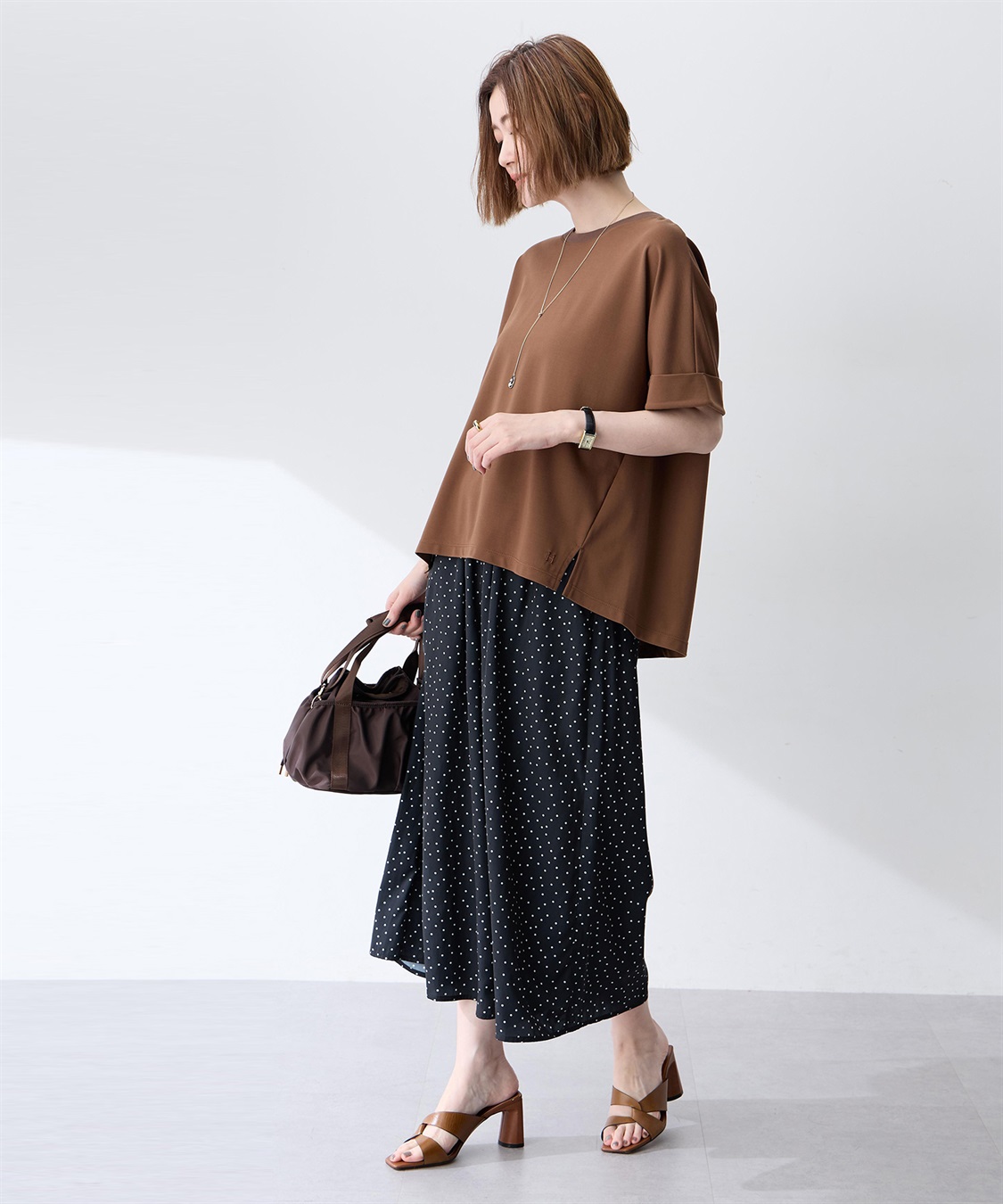 Petit Honfleur バックタックワイドTシャツ【接触冷感・UVカット・透けにくい】_sub_17