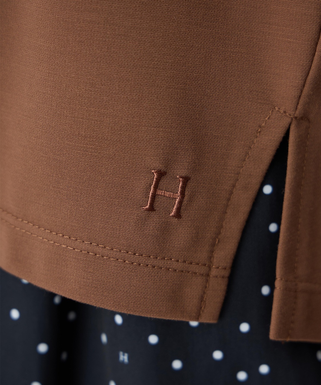 Petit Honfleur バックタックワイドTシャツ【接触冷感・UVカット・透けにくい】_sub_21