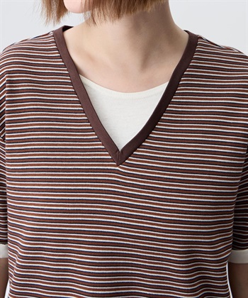 Petit Honfleur レイヤード風ボーダーVネックTシャツ_subthumb_8
