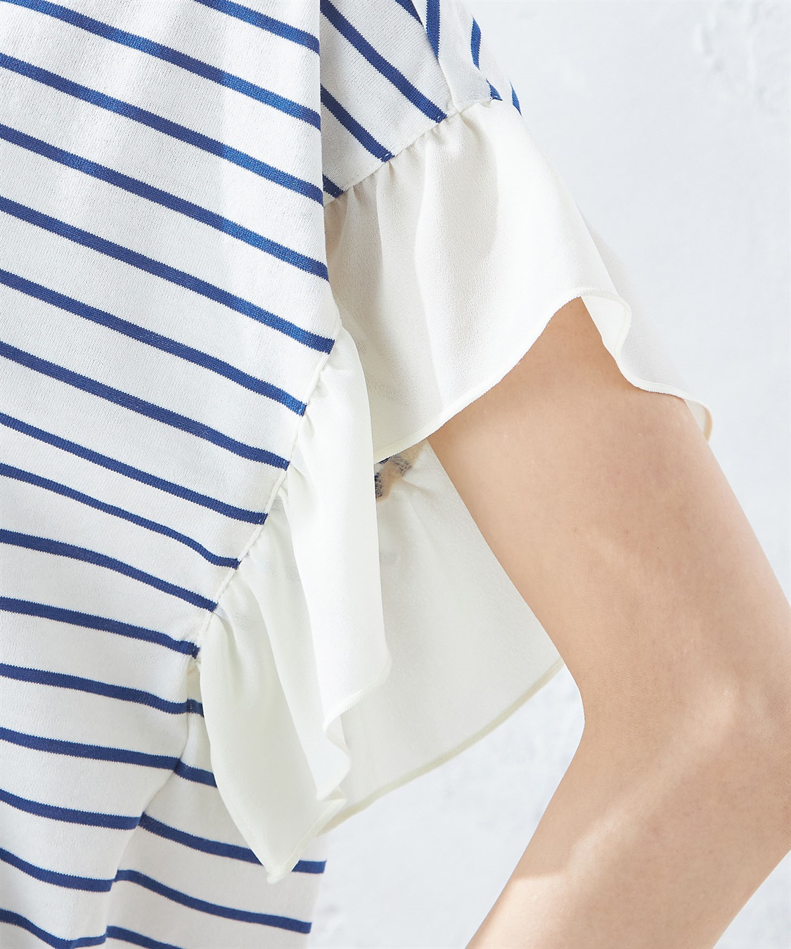 Petit Honfleur フリルスリーブプルオーバー_sub_5