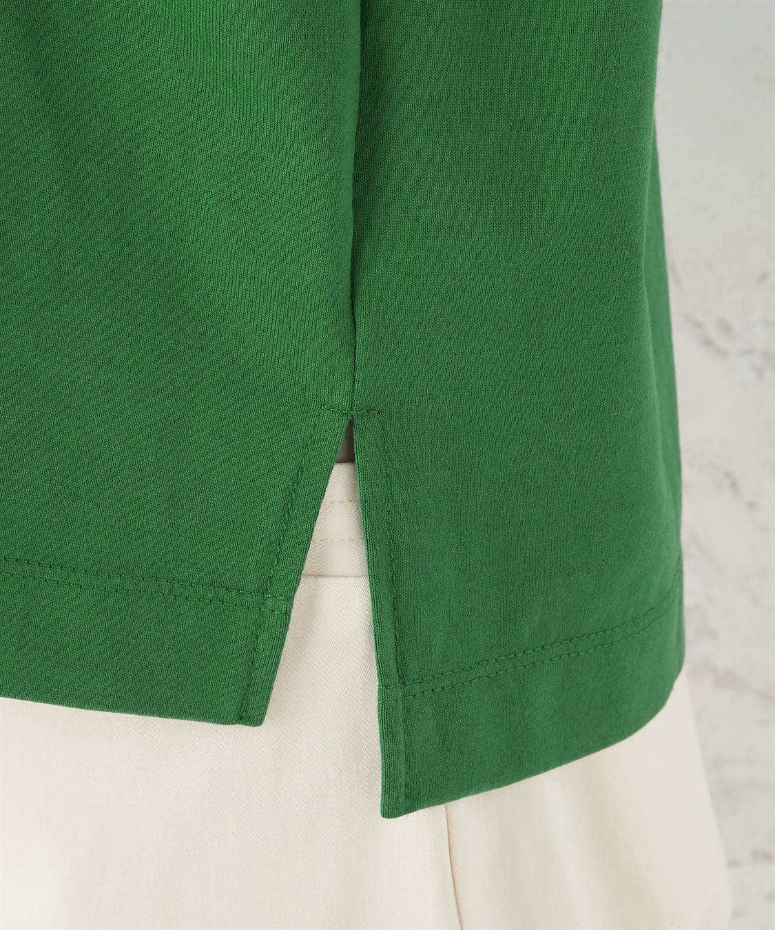 Petit Honfleur ボタンアクセントプルオーバー_sub_5