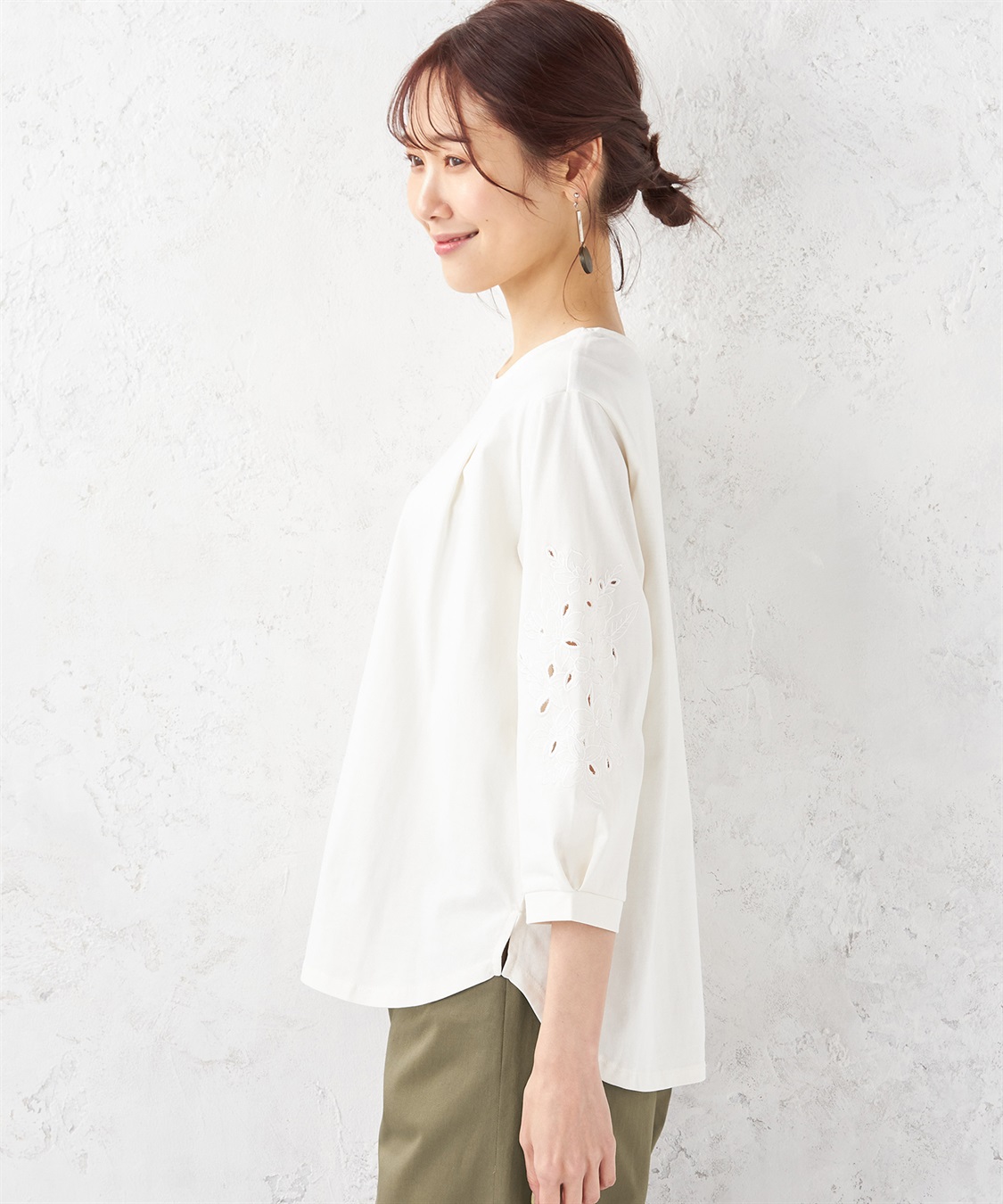 Petit Honfleur カットワーク刺繍スリーブプルオーバー_sub_1