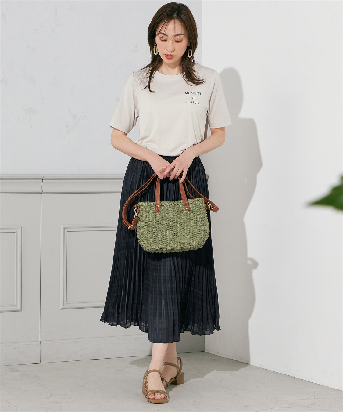 Petit Honfleur 【接触冷感】フレアロゴTシャツ_sub_9