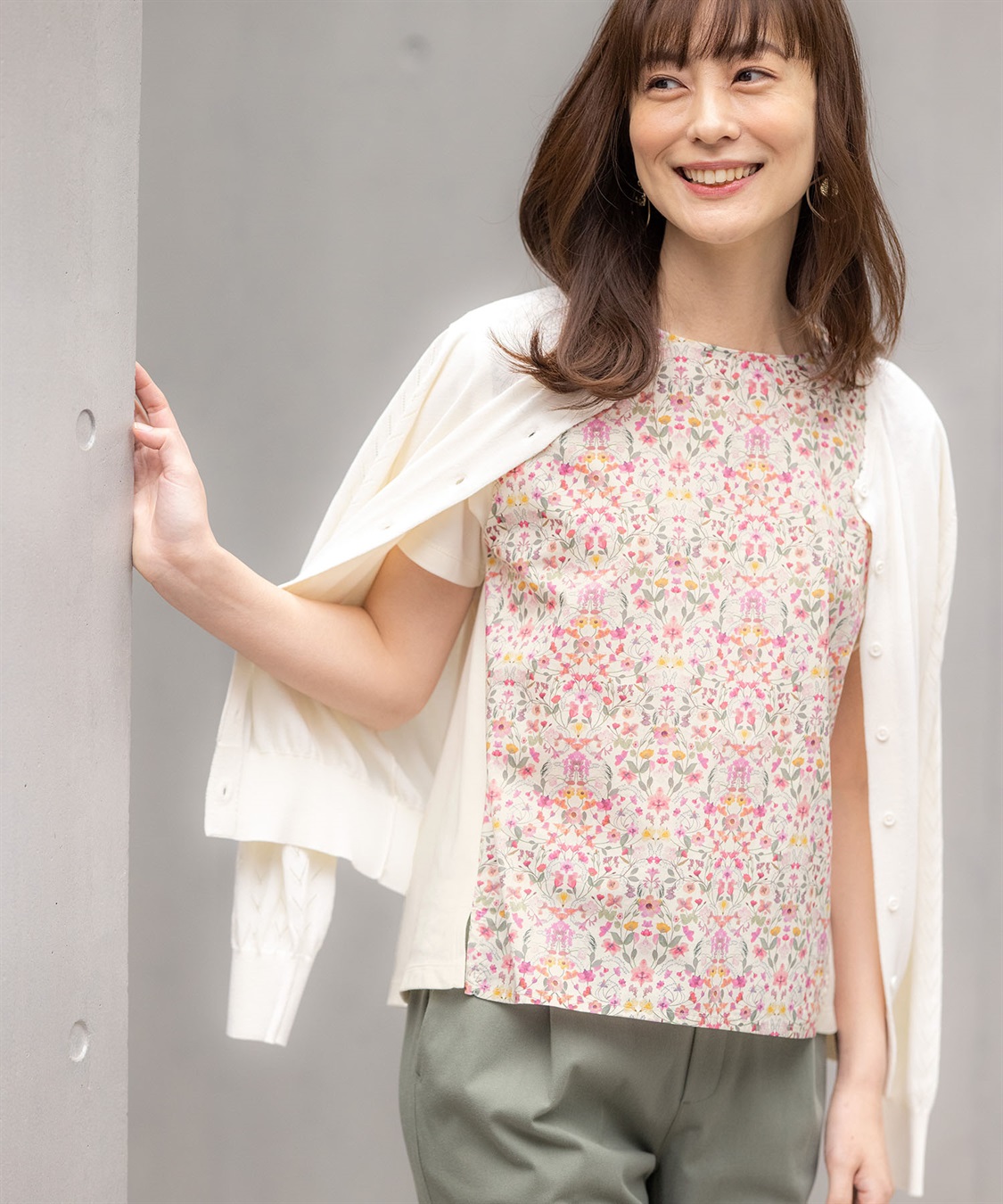 Petit Honfleur 【接触冷感・ウォッシャブル】透かし柄カーディガン_sub_10