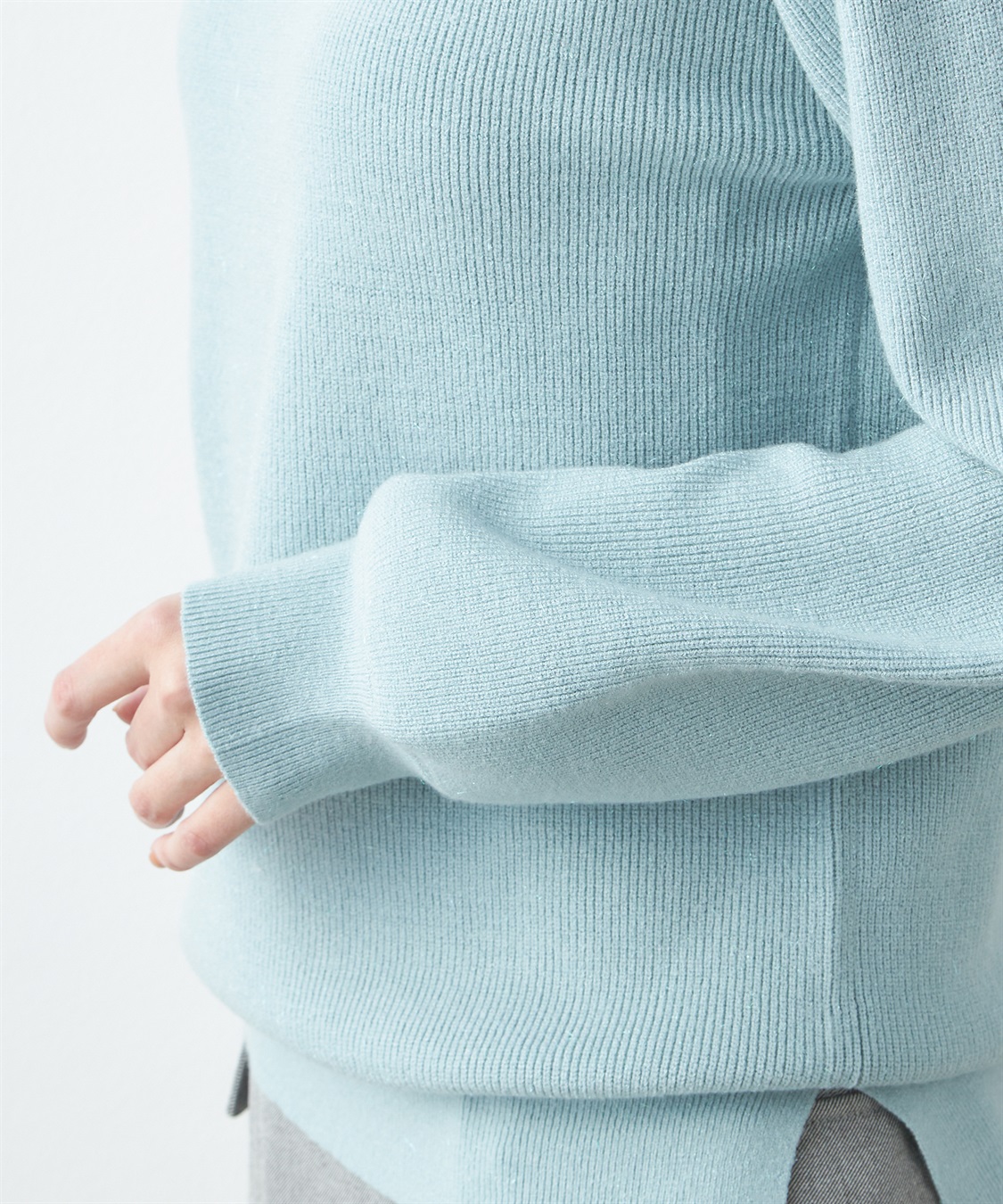 Petit Honfleur ラメニットハイネックプルオーバー_sub_4