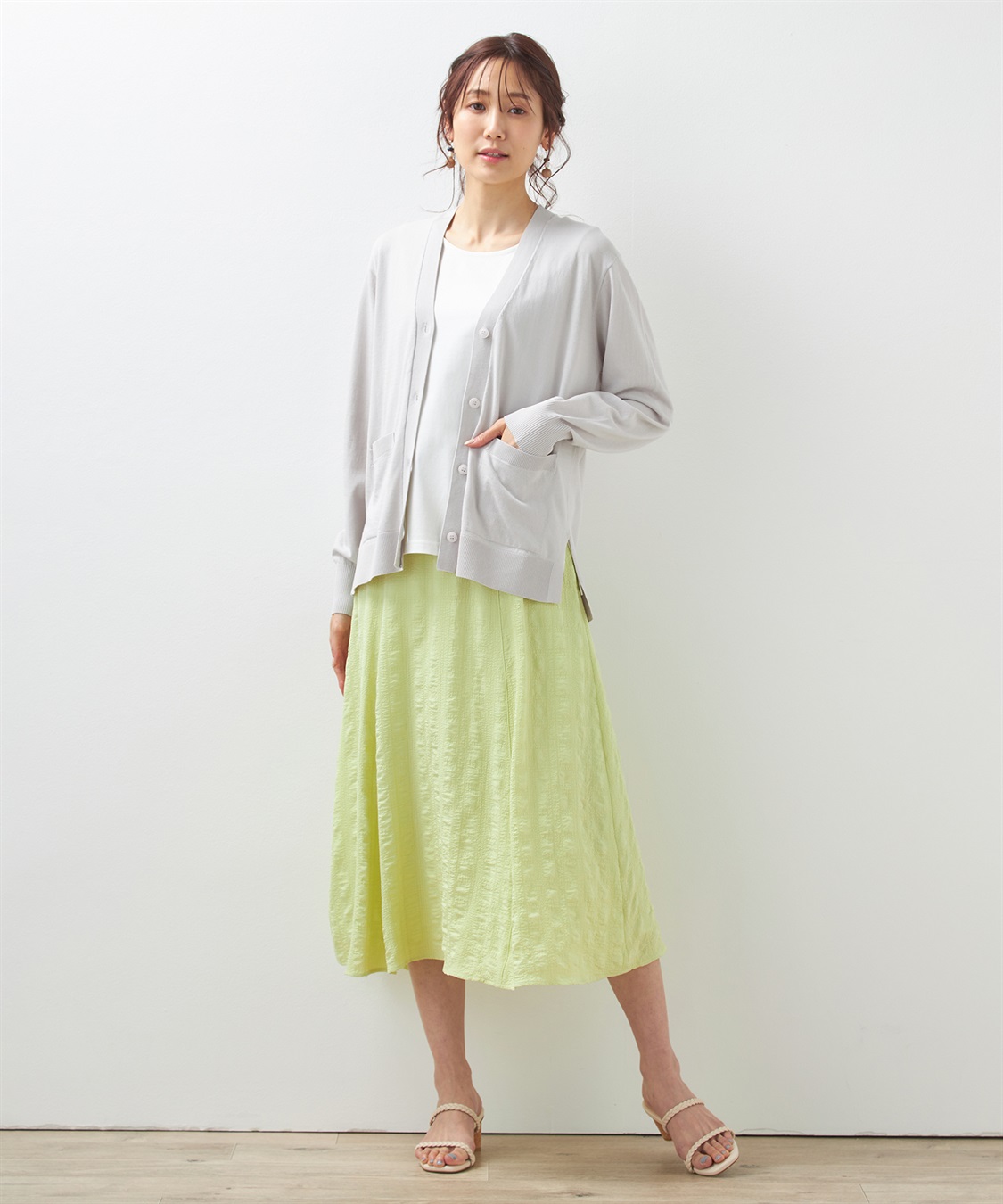 Petit Honfleur Vネックショートカーディガン_sub_11