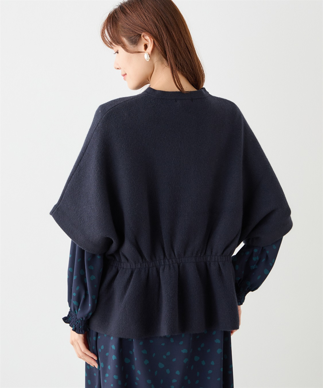 cecilie telle ラウンドネック　ポンチョ　オートミール cecilie telle ラウンドネックポンチョオートミール