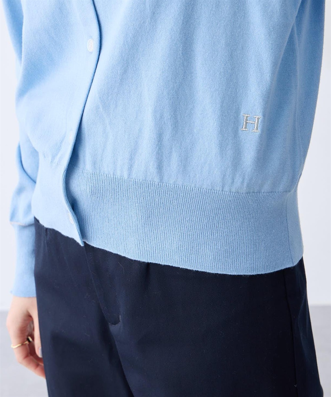 Petit Honfleur ファンクションクルーネックカーディガン【接触冷感・UVカット・ウォッシャブル】_sub_17