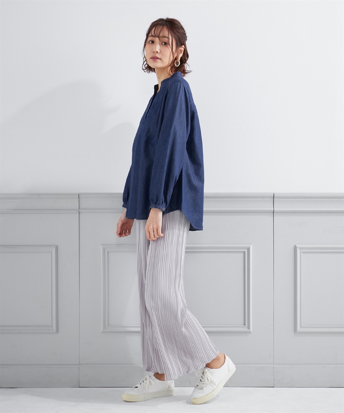 デニムスキッパーブラウス Petit Honfleur｜クロスプラス公式通販サイト