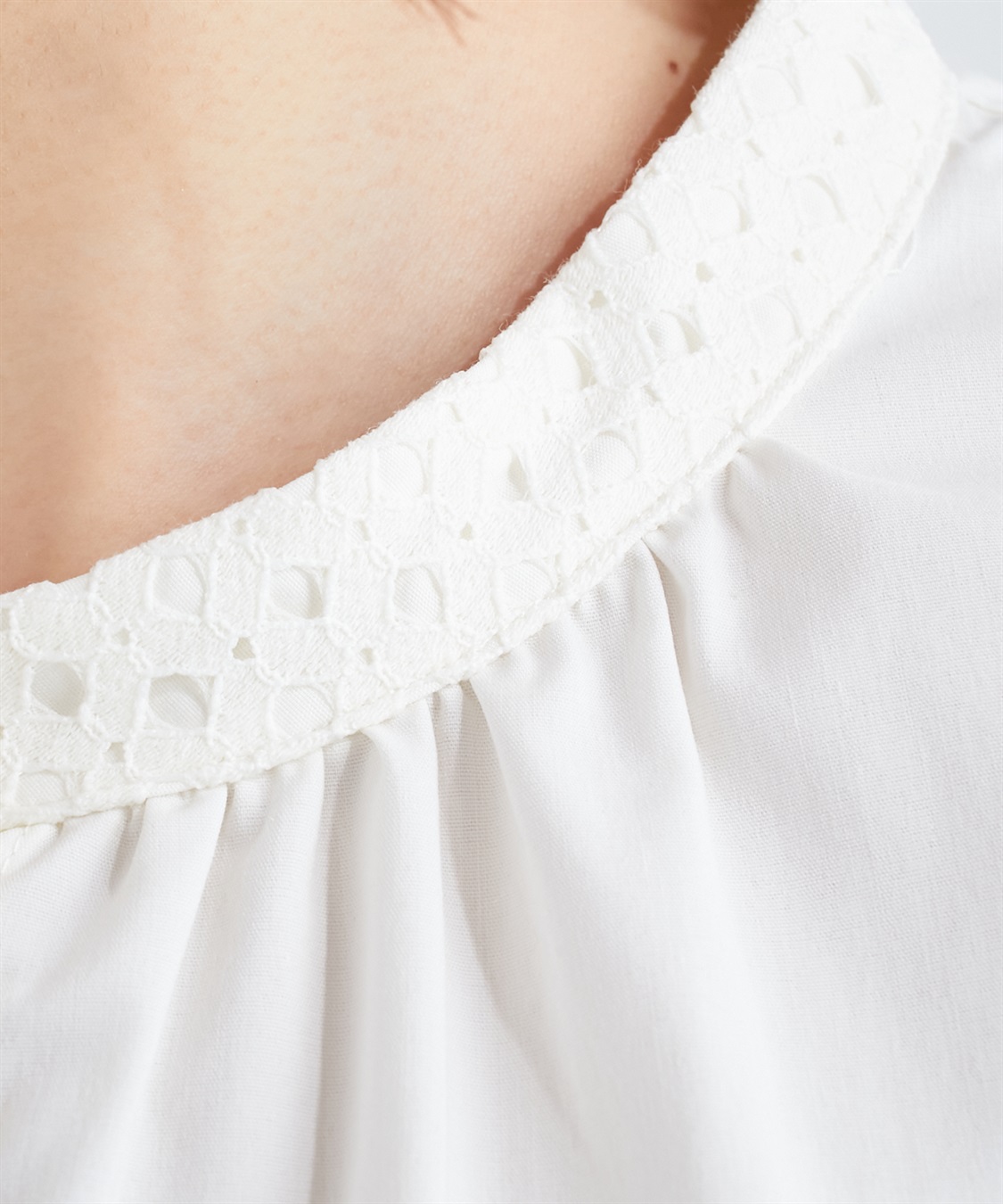 Petit Honfleur レースアクセントブラウス_sub_4
