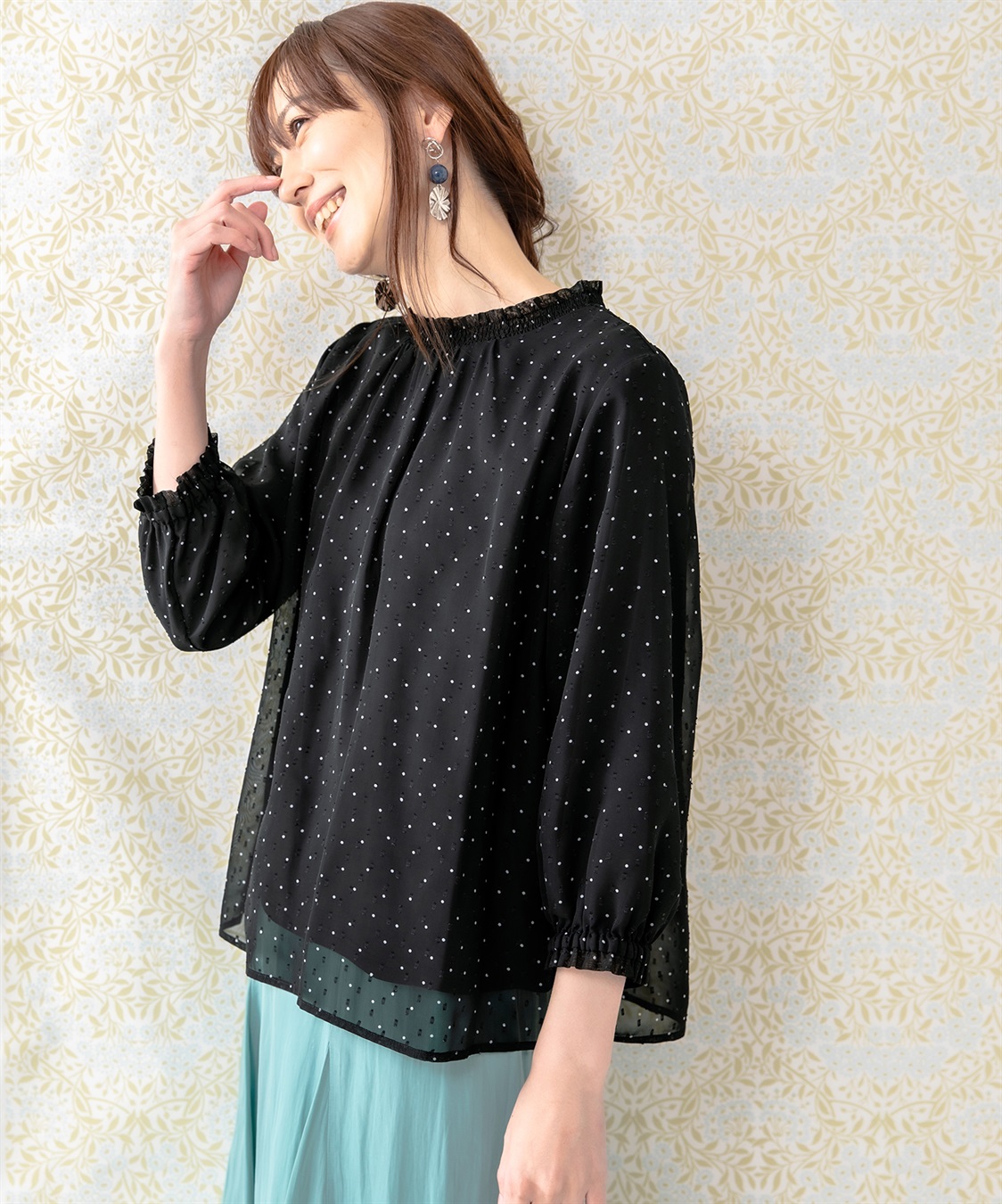 Petit Honfleur シフォンドットプリントブラウス_sub_16