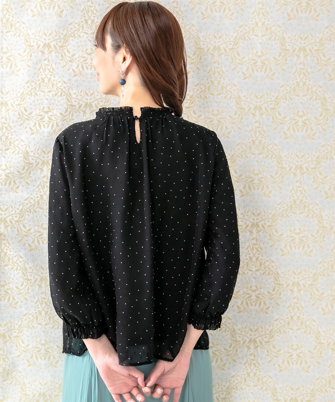 Petit Honfleur シフォンドットプリントブラウス_sub_17