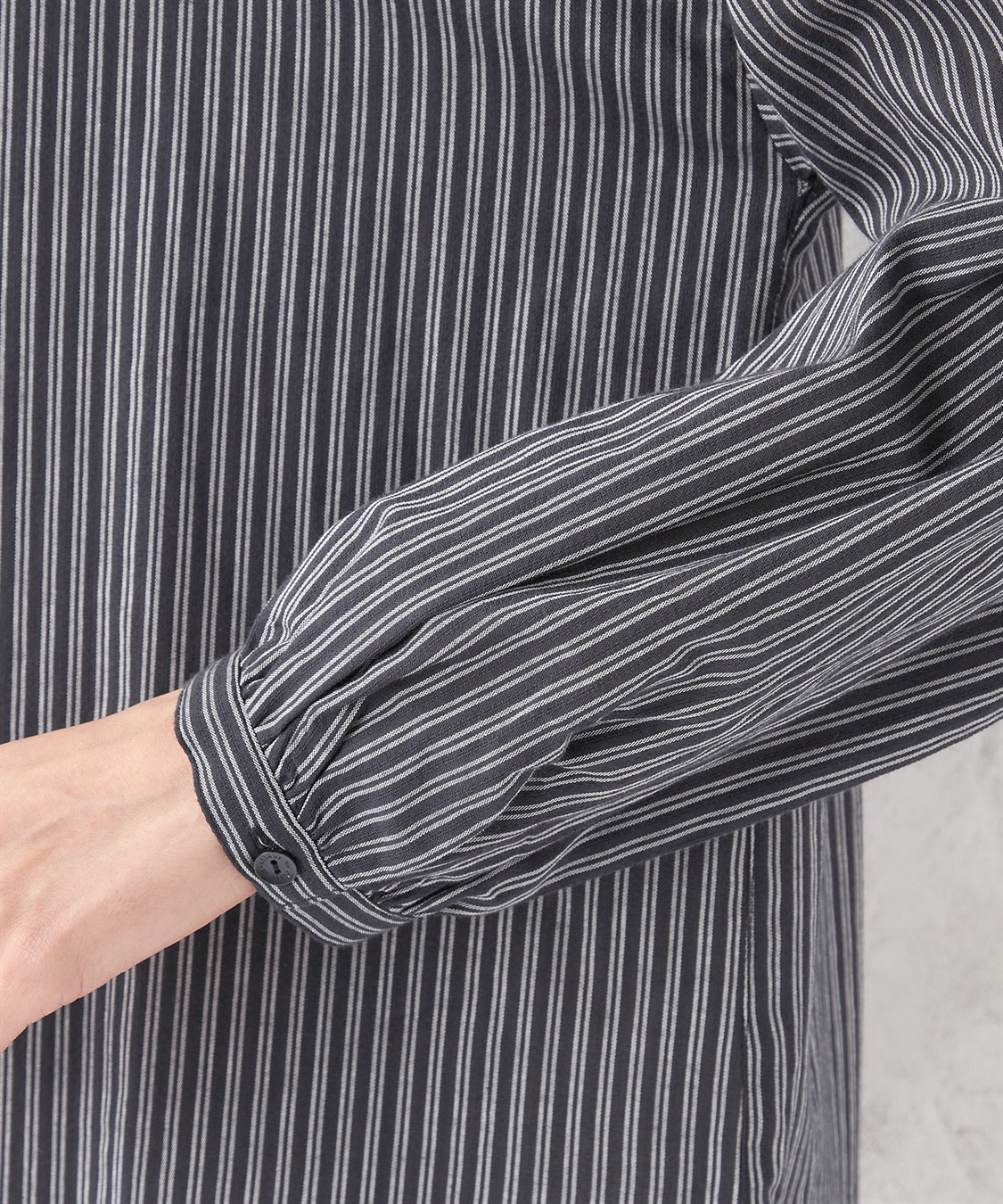 ストライプブラウス Petit Honfleur｜クロスプラス公式通販サイト