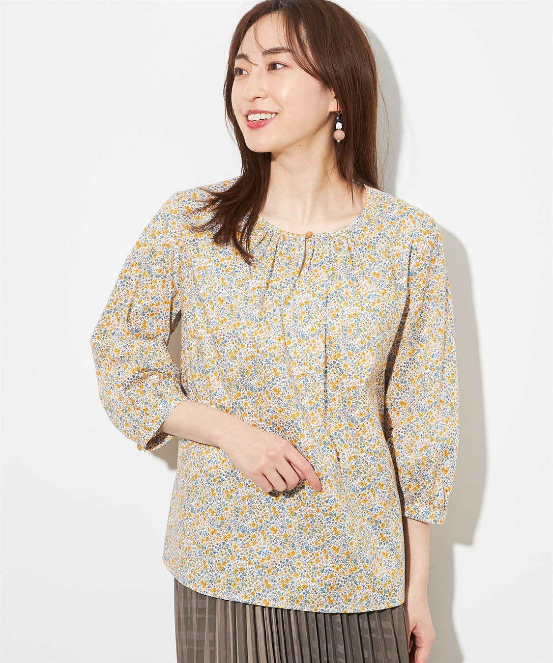Petit Honfleur リバティプリント前ボタンブラウス_sub_1