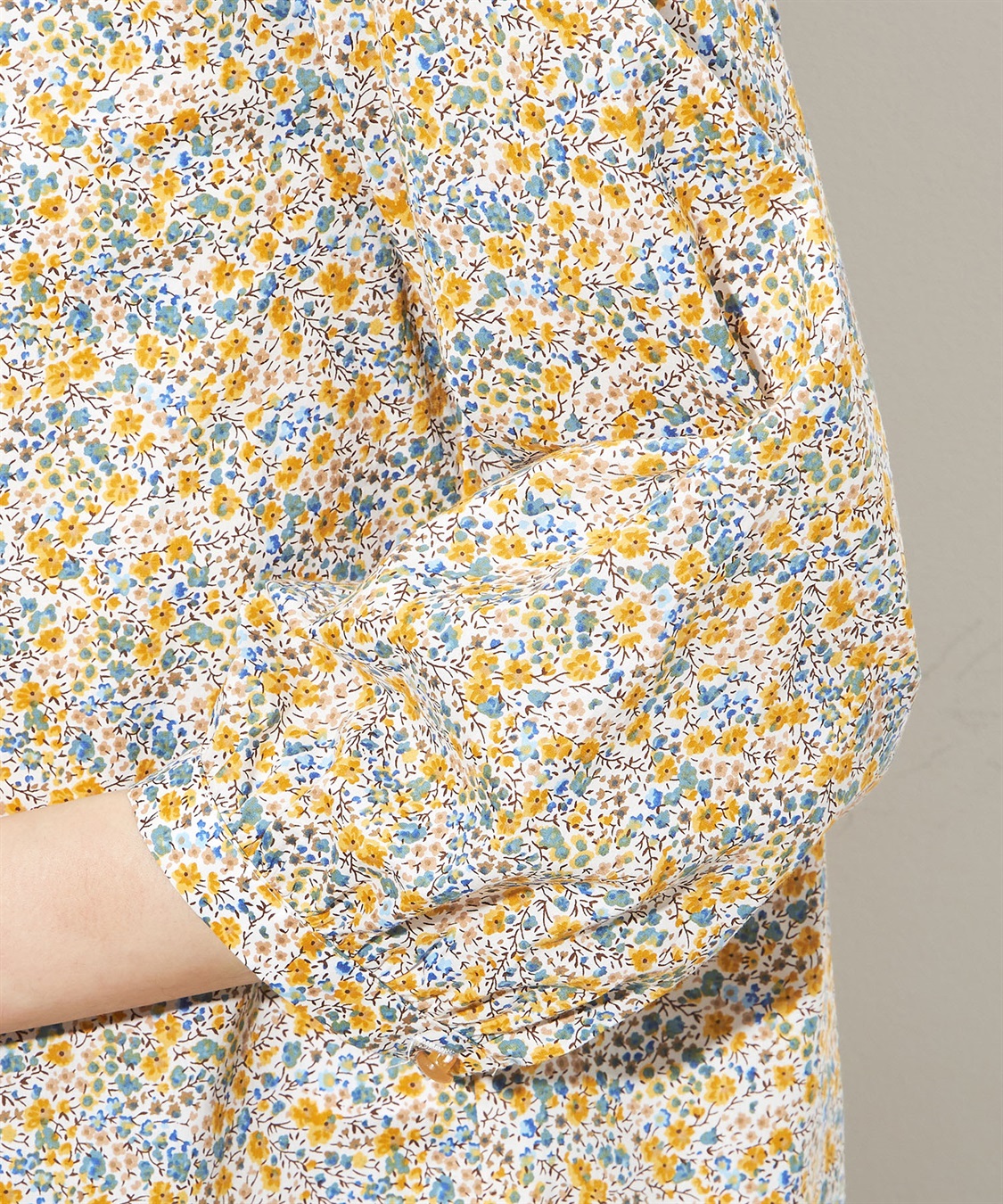 Petit Honfleur リバティプリント前ボタンブラウス_sub_5