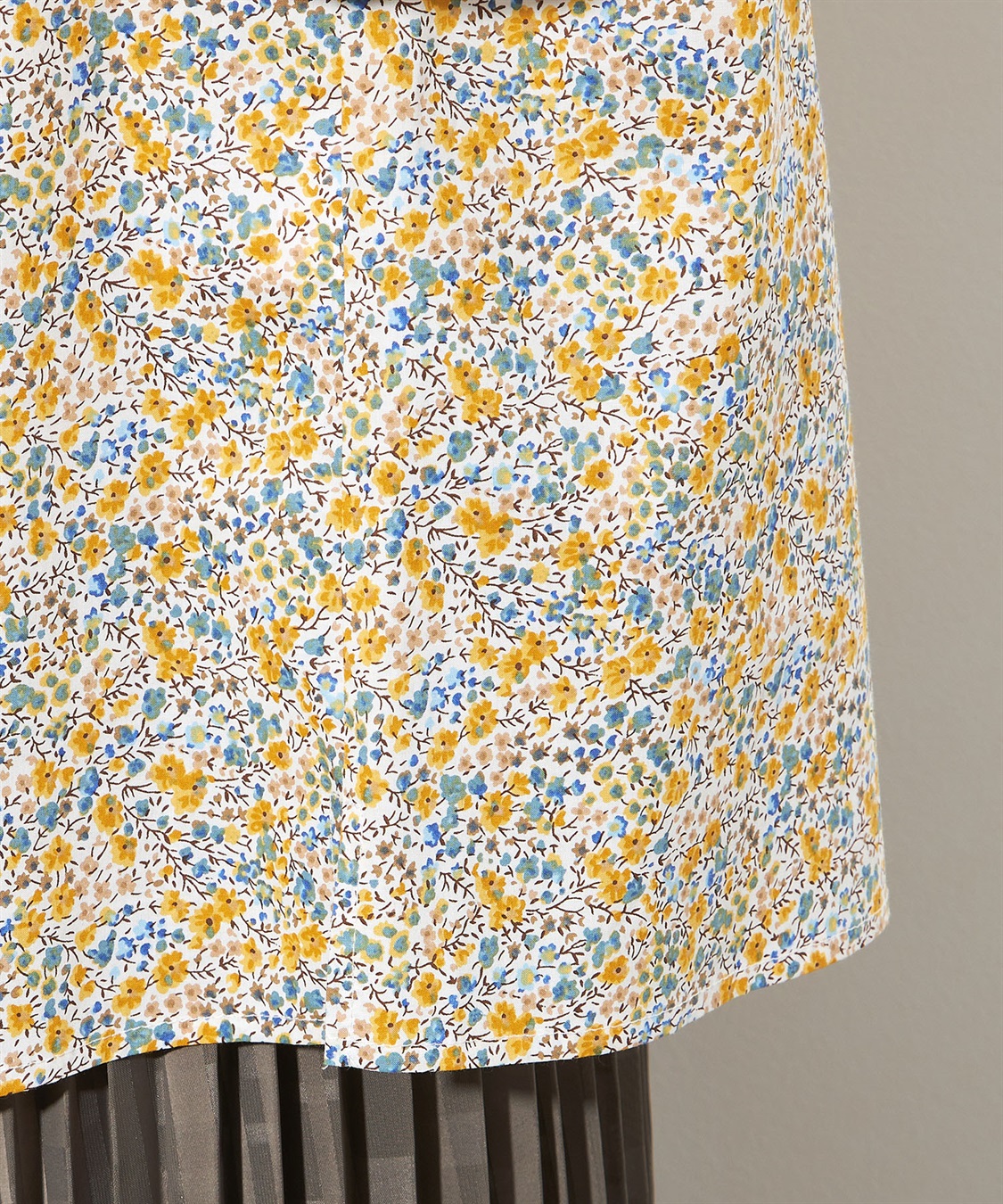 Petit Honfleur リバティプリント前ボタンブラウス_sub_6