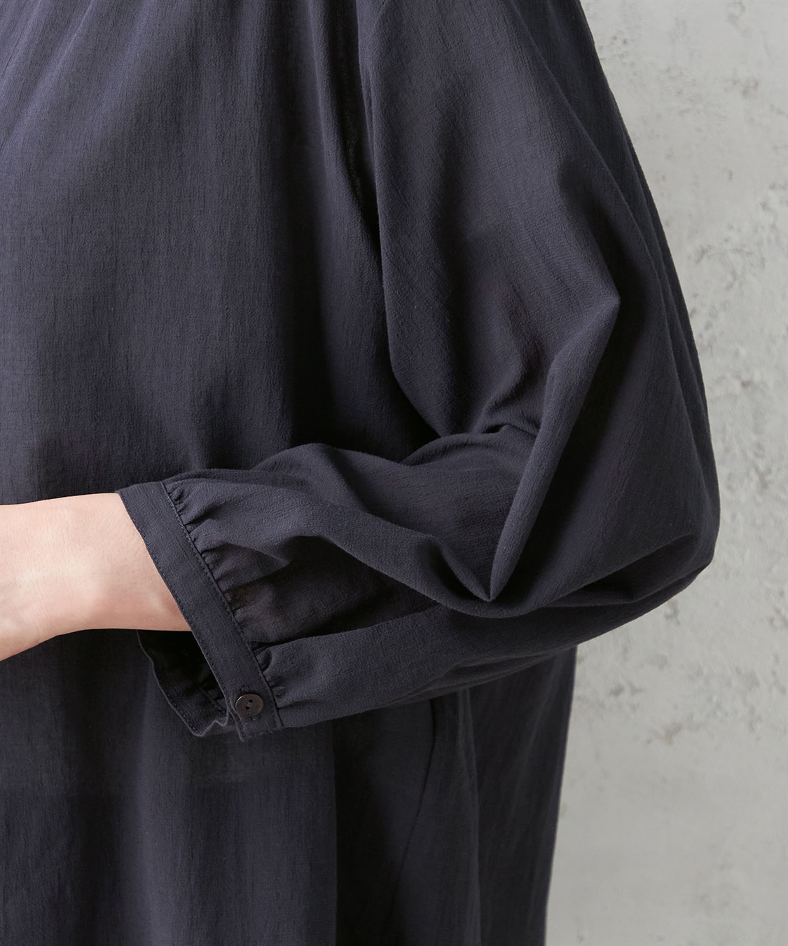 Petit Honfleur シアーブラウス_sub_5