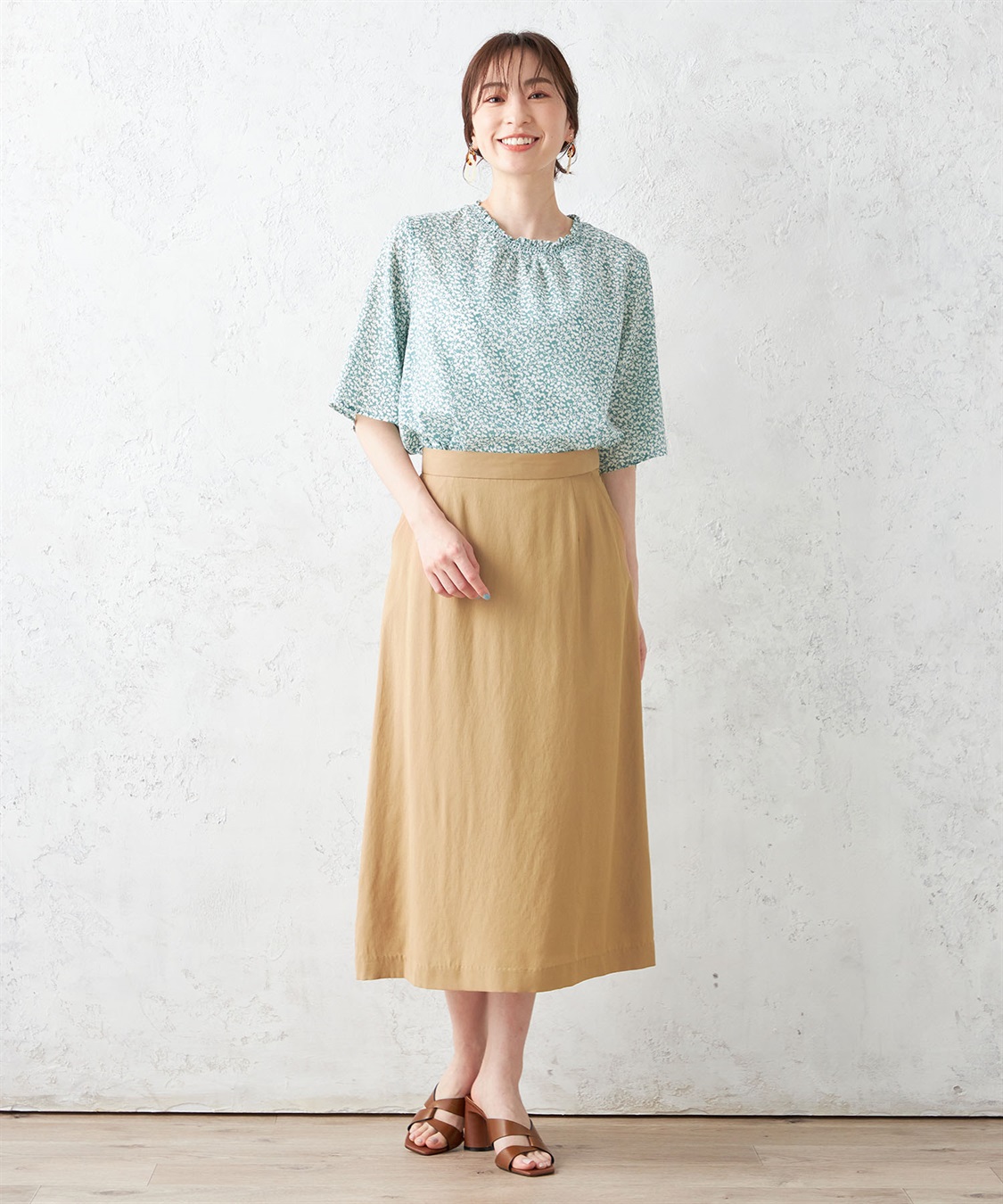 Petit Honfleur シャーリングプリントブラウス_sub_8