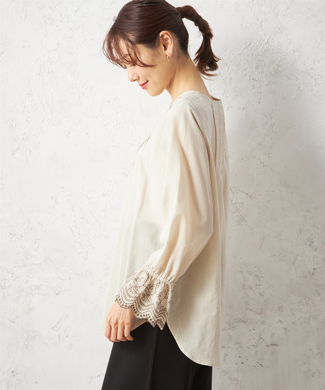 Petit Honfleur スカラップレースブラウス_sub_1