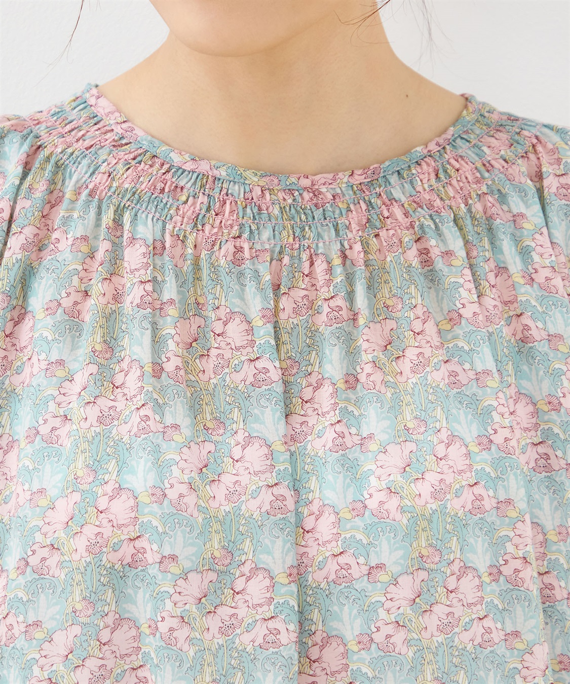 Petit Honfleur リバティプリントシャーリングブラウス_sub_4