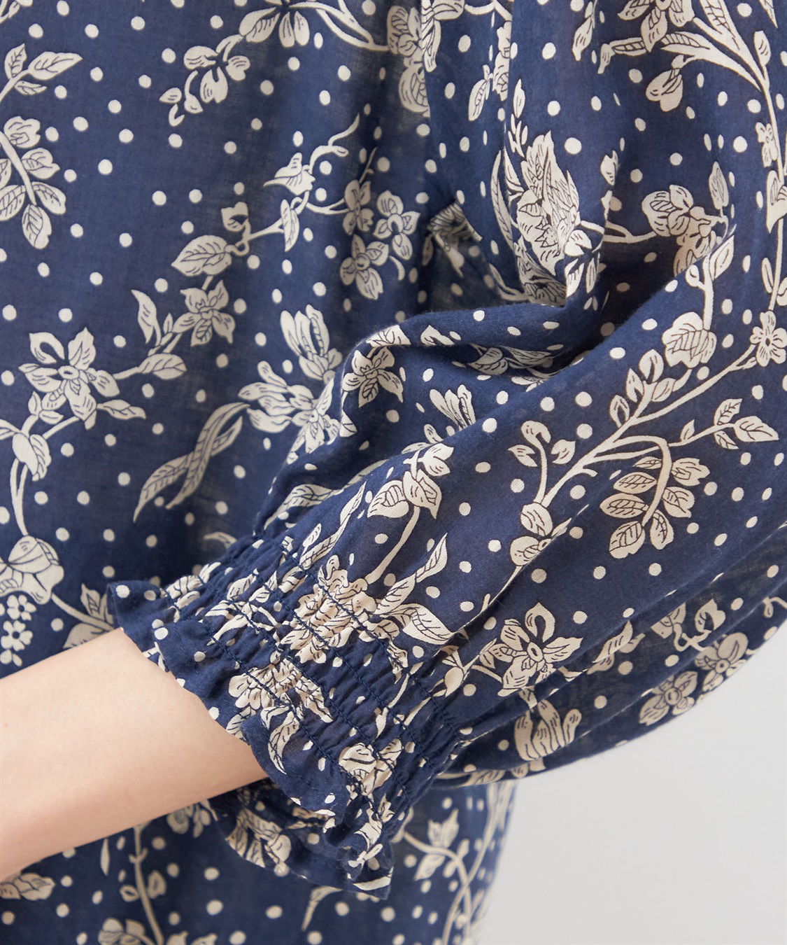 Petit Honfleur リバティプリントブラウス_sub_4