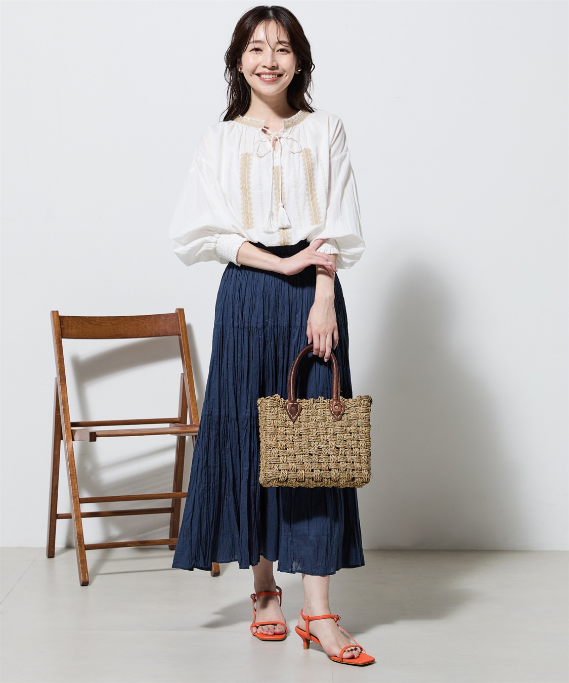 Petit Honfleur ギャザー刺しゅうブラウス_sub_2