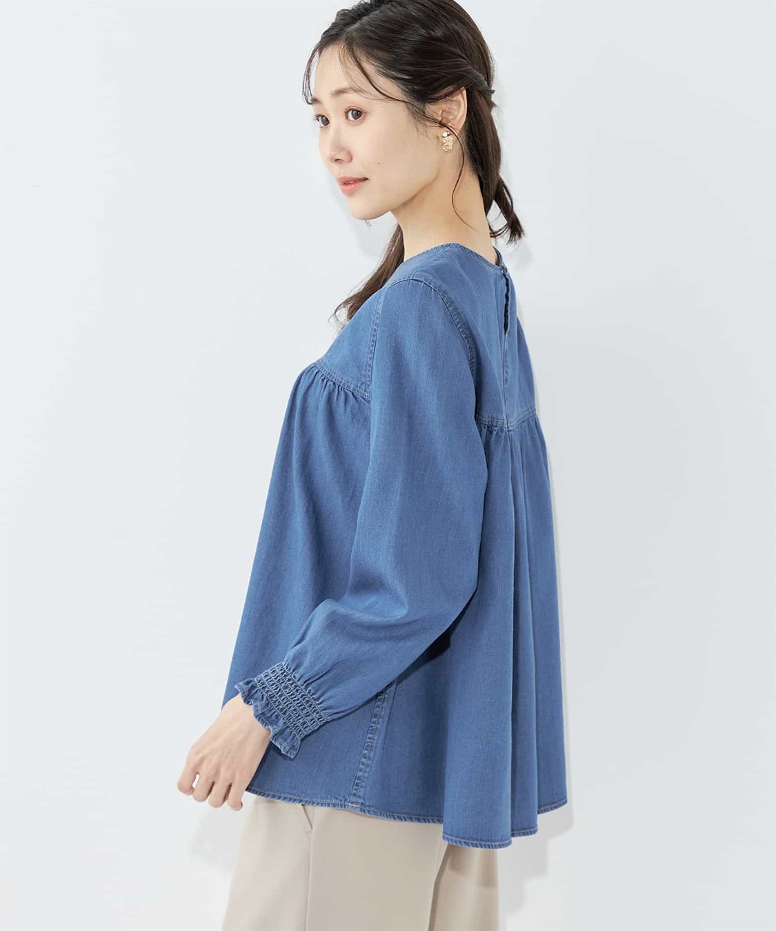 Petit Honfleur ティアードデニムブラウス_sub_2