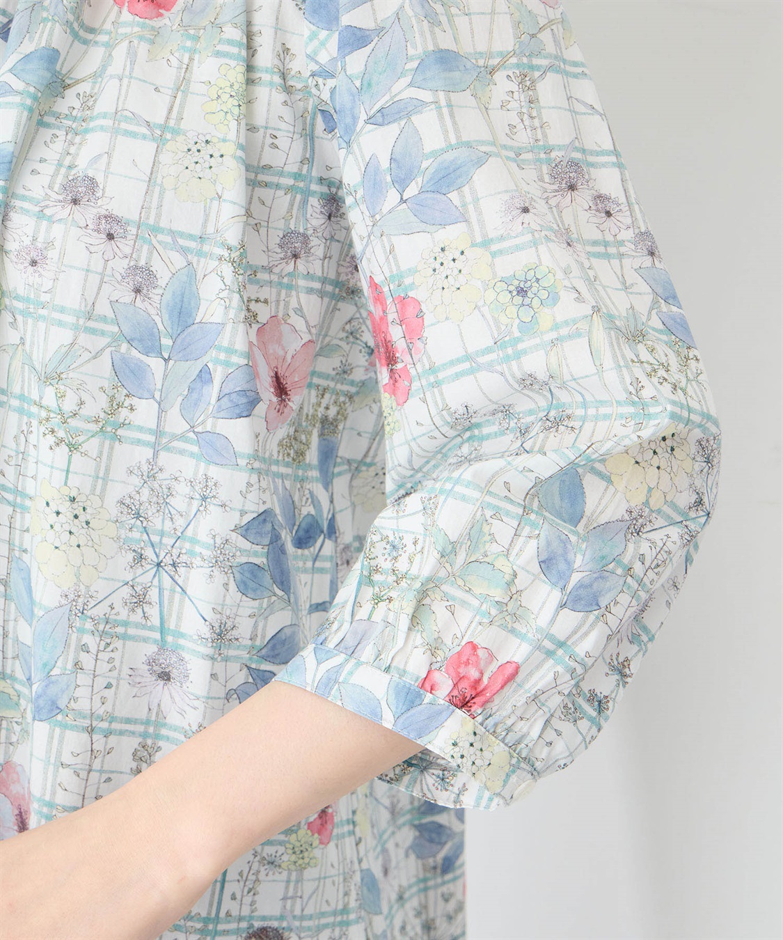 Petit Honfleur リバティプリントシャーリングブラウス_sub_7