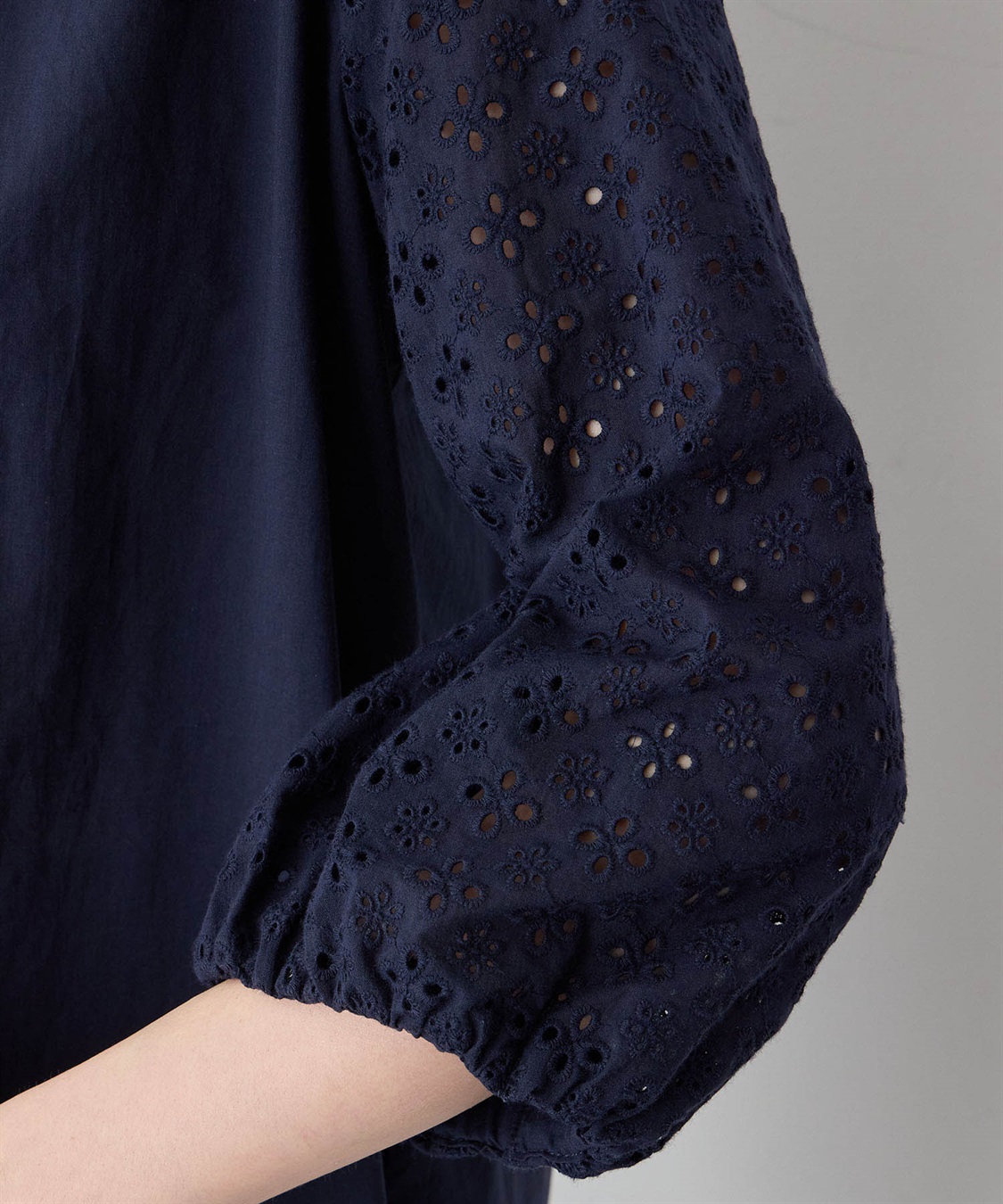 Petit Honfleur レーススリーブブラウス_sub_7