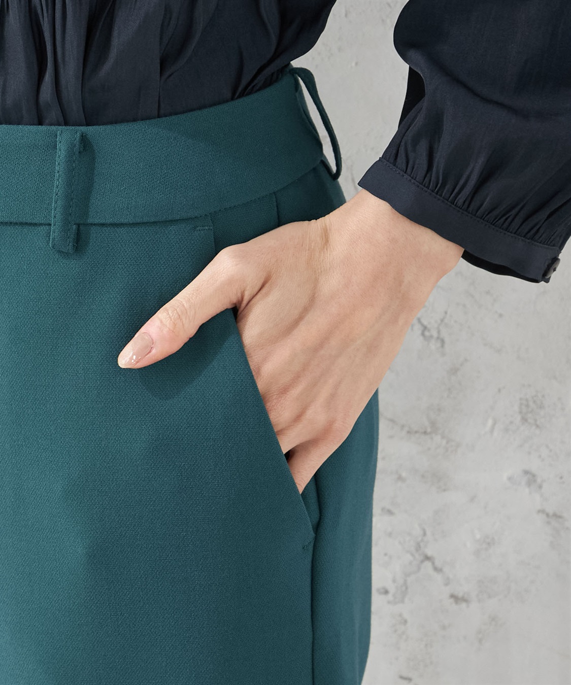 Petit Honfleur 美ラインテーパードパンツ_sub_4