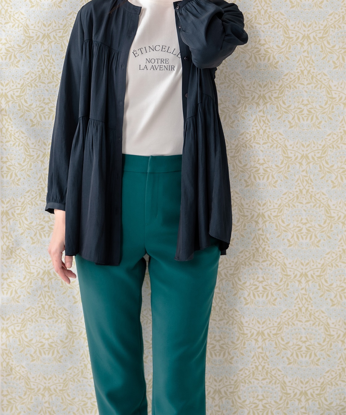 Petit Honfleur 美ラインテーパードパンツ_sub_10