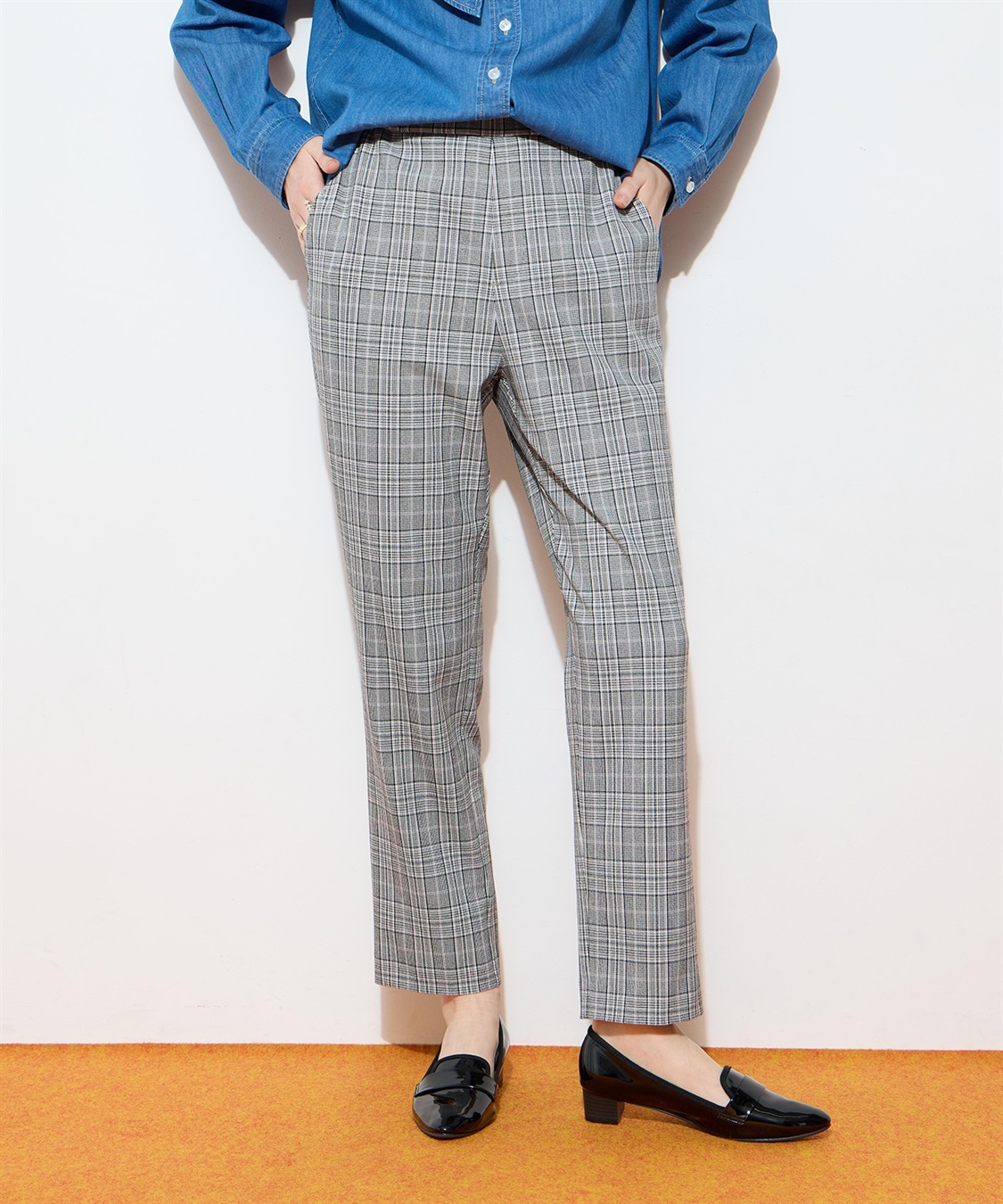 Petit Honfleur 【すご楽シリーズ】ストレッチテーパードパンツ_sub_17