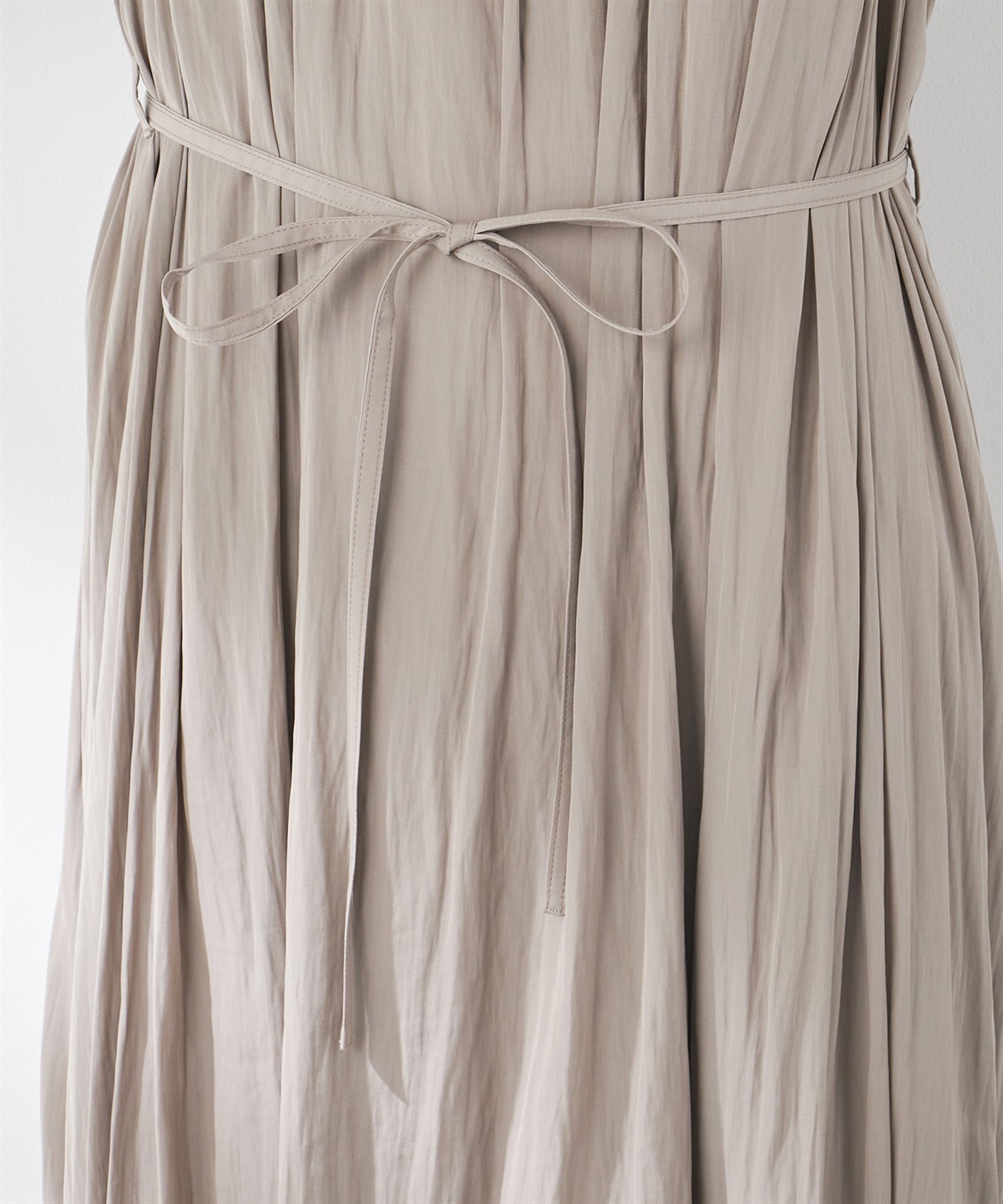 Petit Honfleur サテンキャミワンピース_sub_5