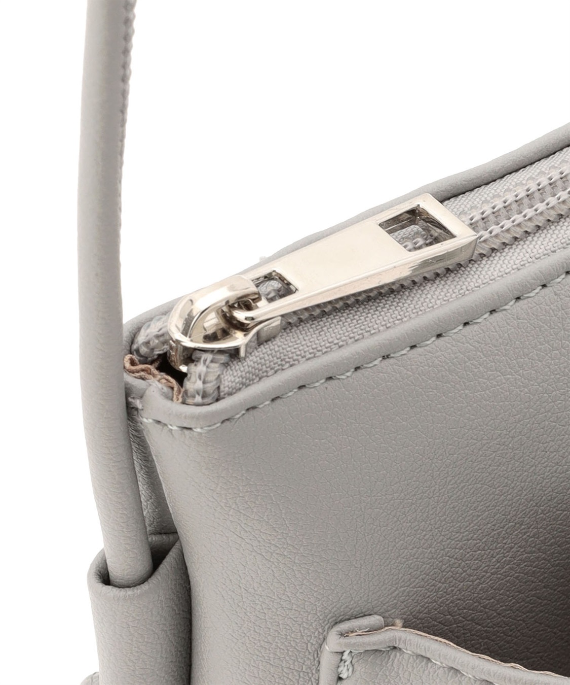 スマホショルダー Petit Honfleur｜クロスプラス公式通販サイト