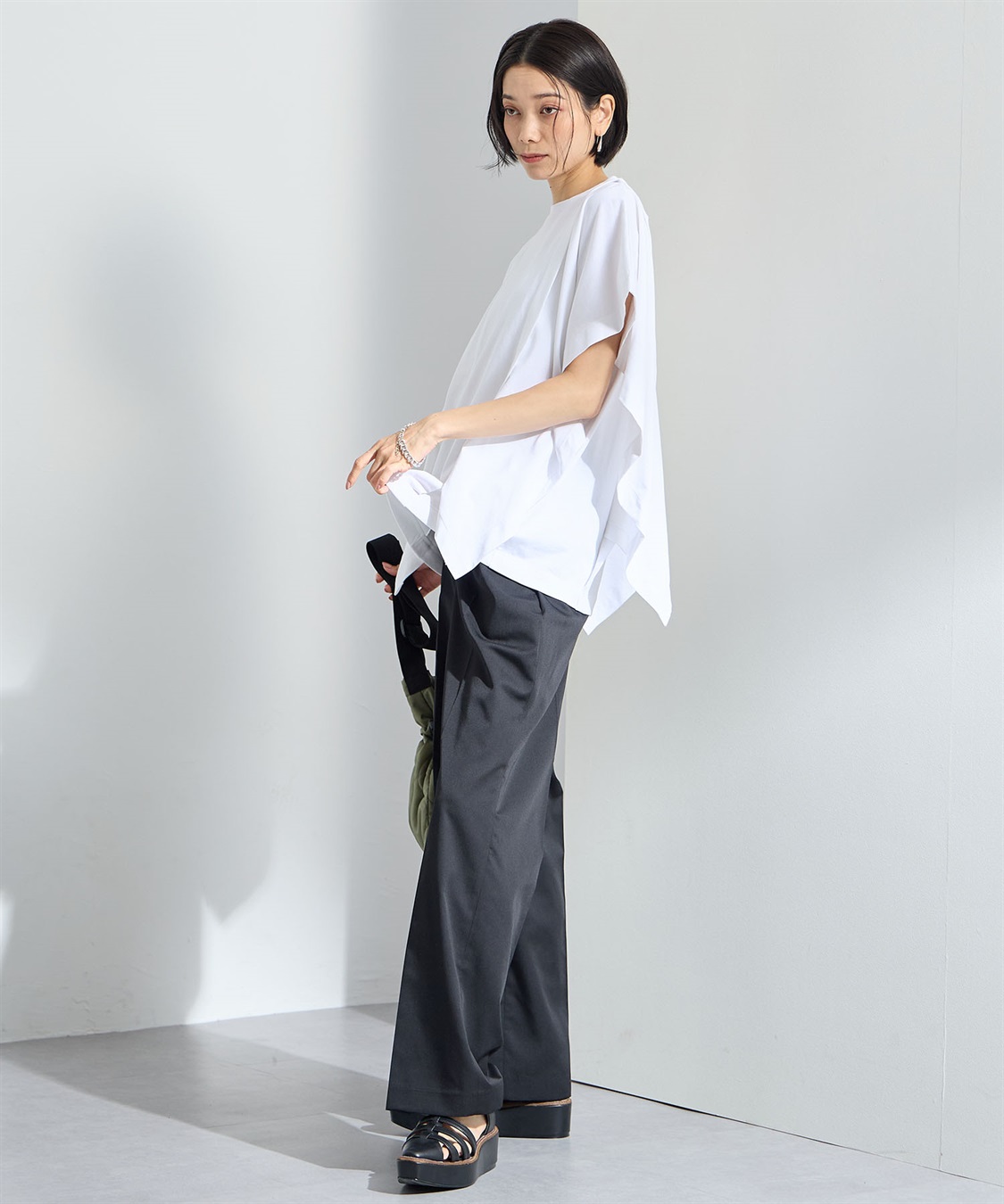 ONE‘S TRUE フレアスリーブプルオーバー_sub_18