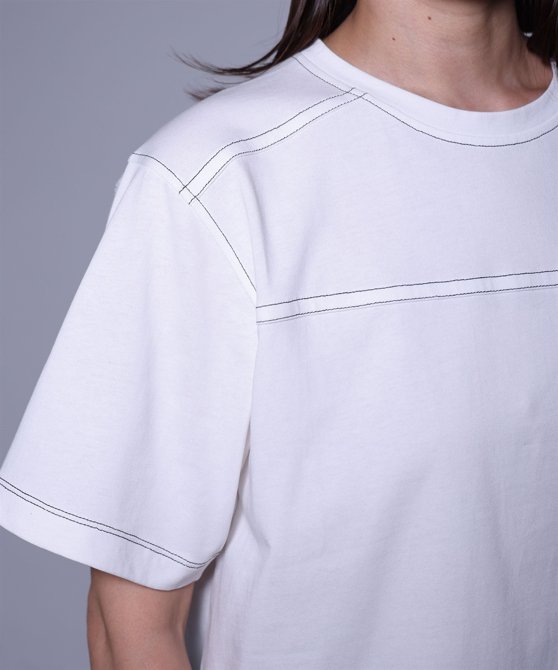 ONE‘S TRUE ステッチ使いTシャツ_sub_5