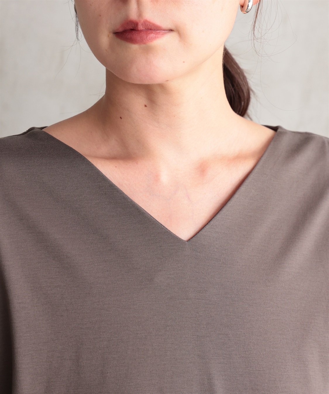 ONE‘S TRUE Vネックオーバープルオーバー_sub_3