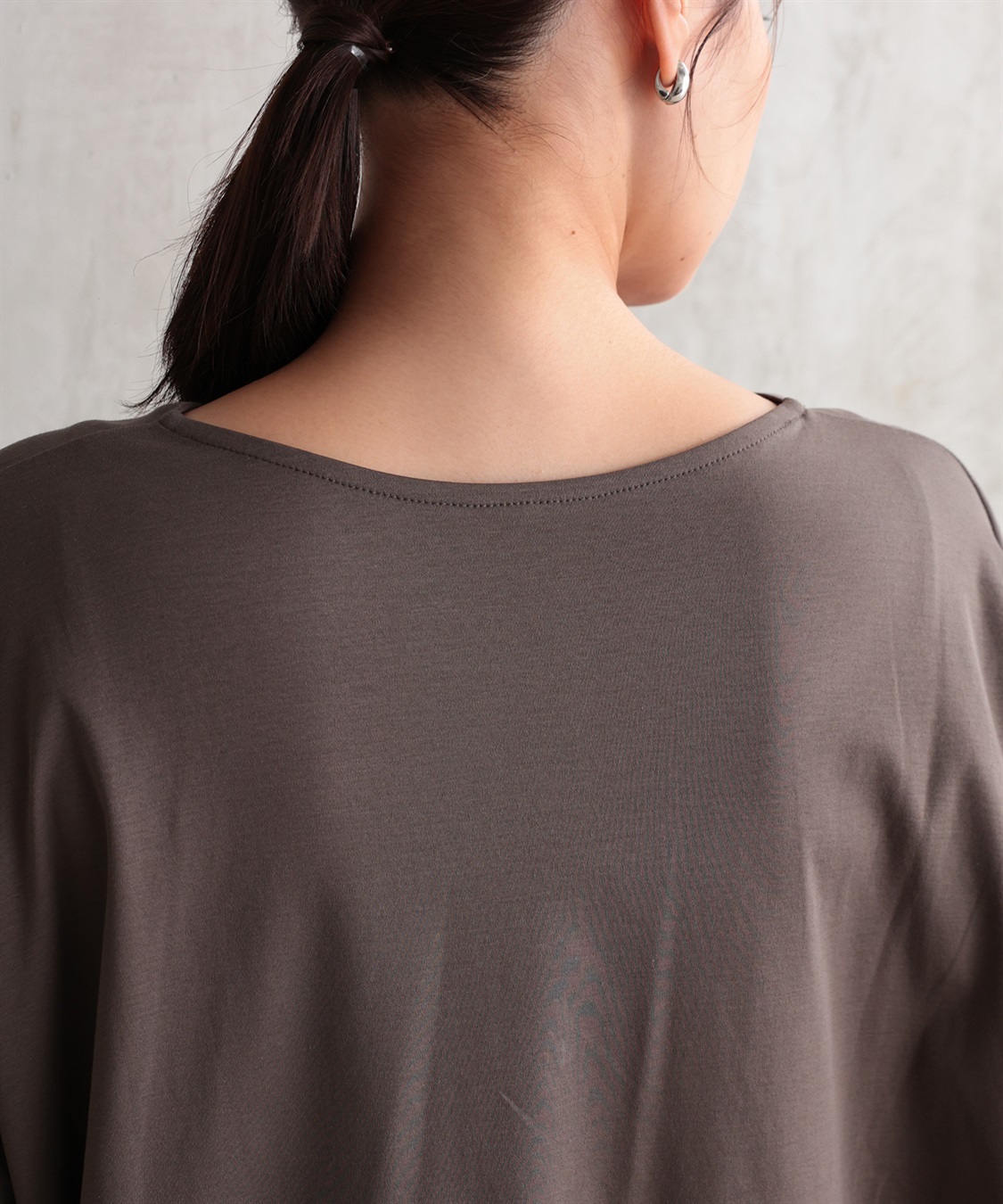 ONE‘S TRUE Vネックオーバープルオーバー_sub_4