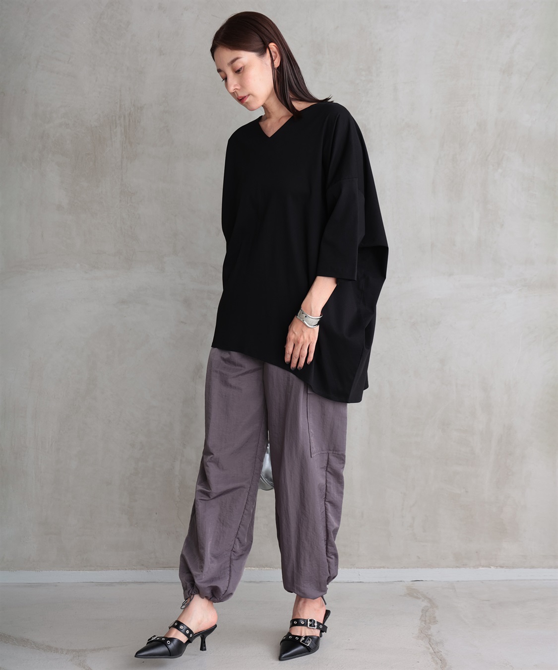 ONE‘S TRUE Vネックオーバープルオーバー_sub_8