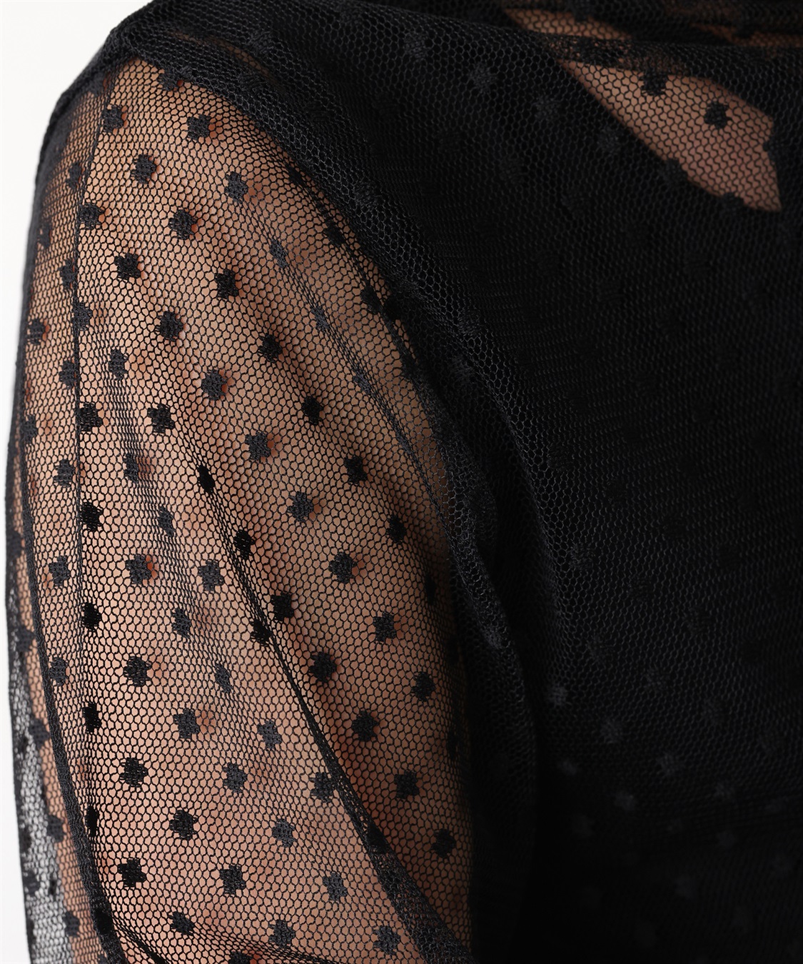 シアーハイネックプルオーバー ONE'S TRUE｜クロスプラス公式通販サイト