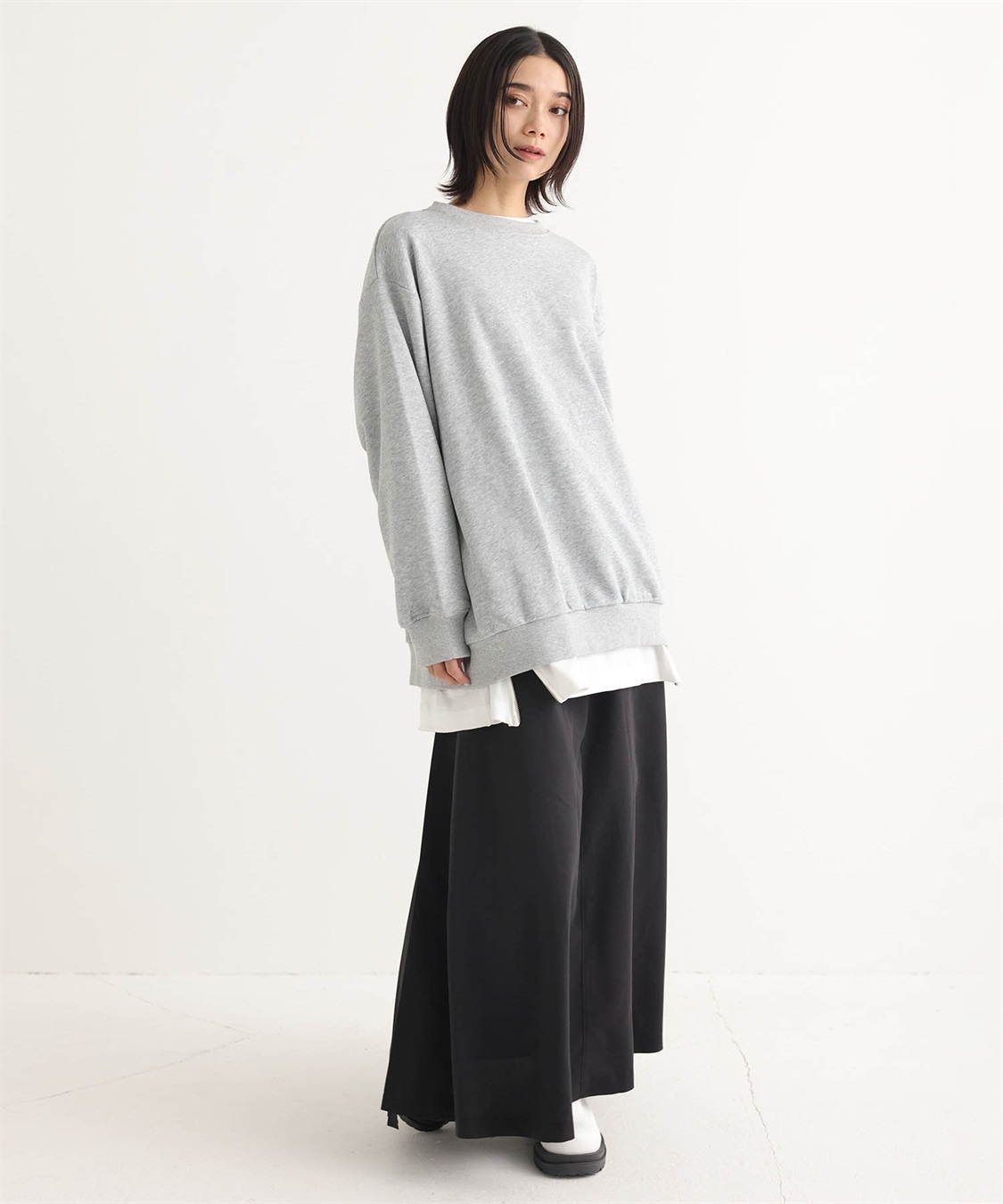 ONE‘S TRUE ビッグシルエット裏毛プルオーバー_sub_22