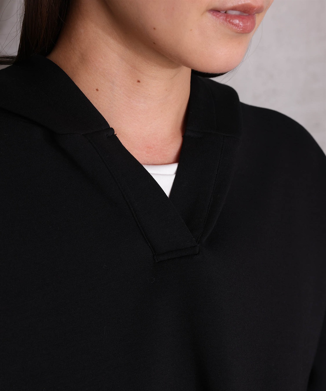 ONE‘S TRUE ポンチパーカー_sub_9