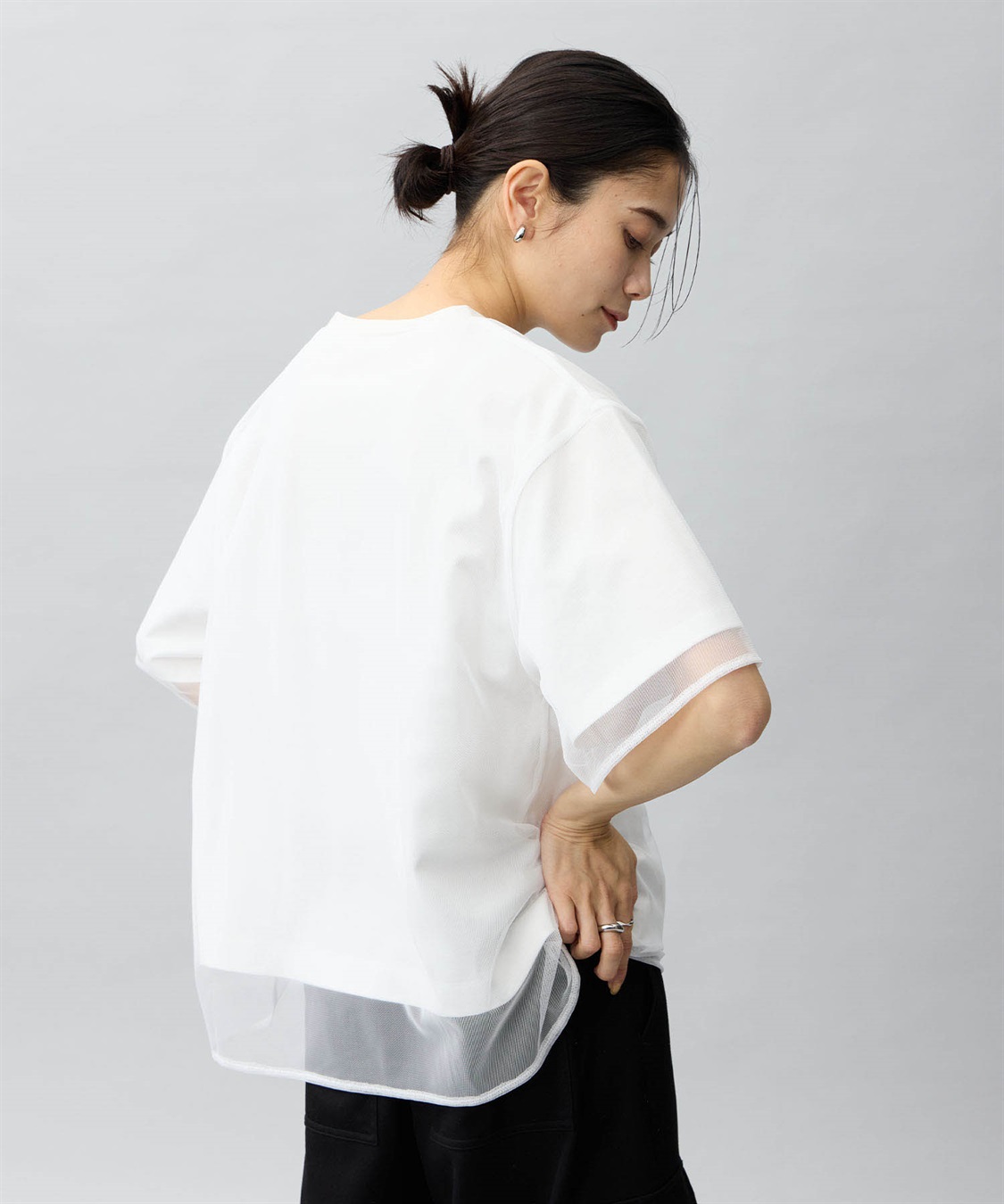 ONE‘S TRUE チュール切り替えTシャツ_sub_15