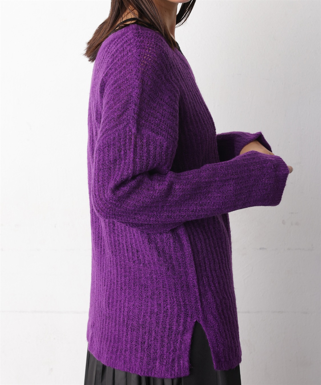 ONE‘S TRUE Vネックシアーニットプルオーバー_sub_7