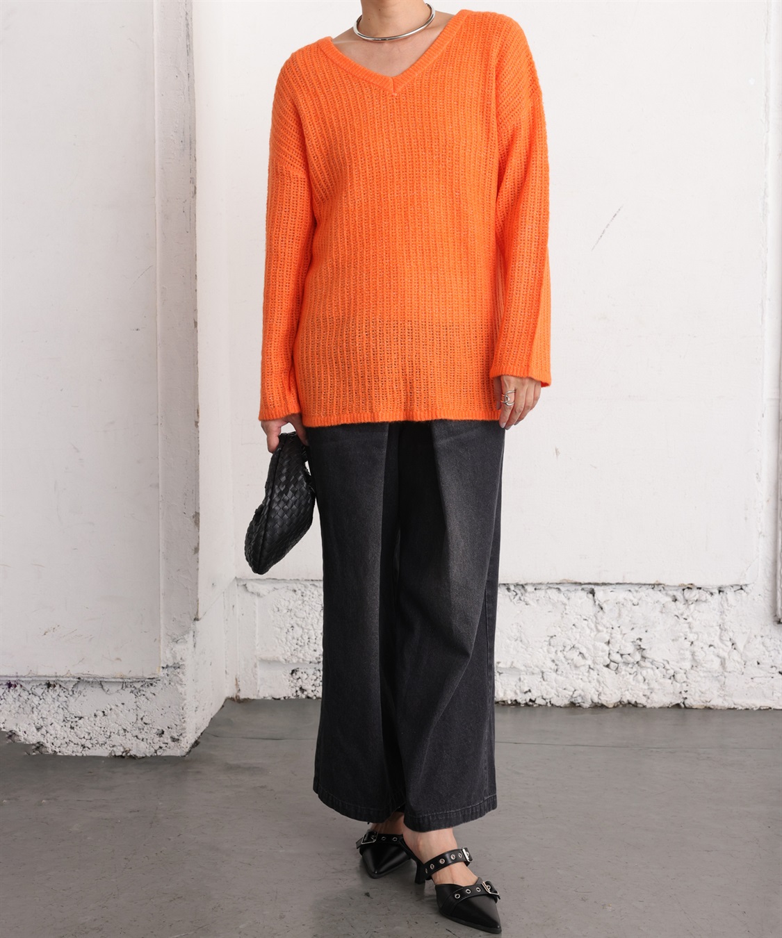 ONE‘S TRUE Vネックシアーニットプルオーバー_sub_20
