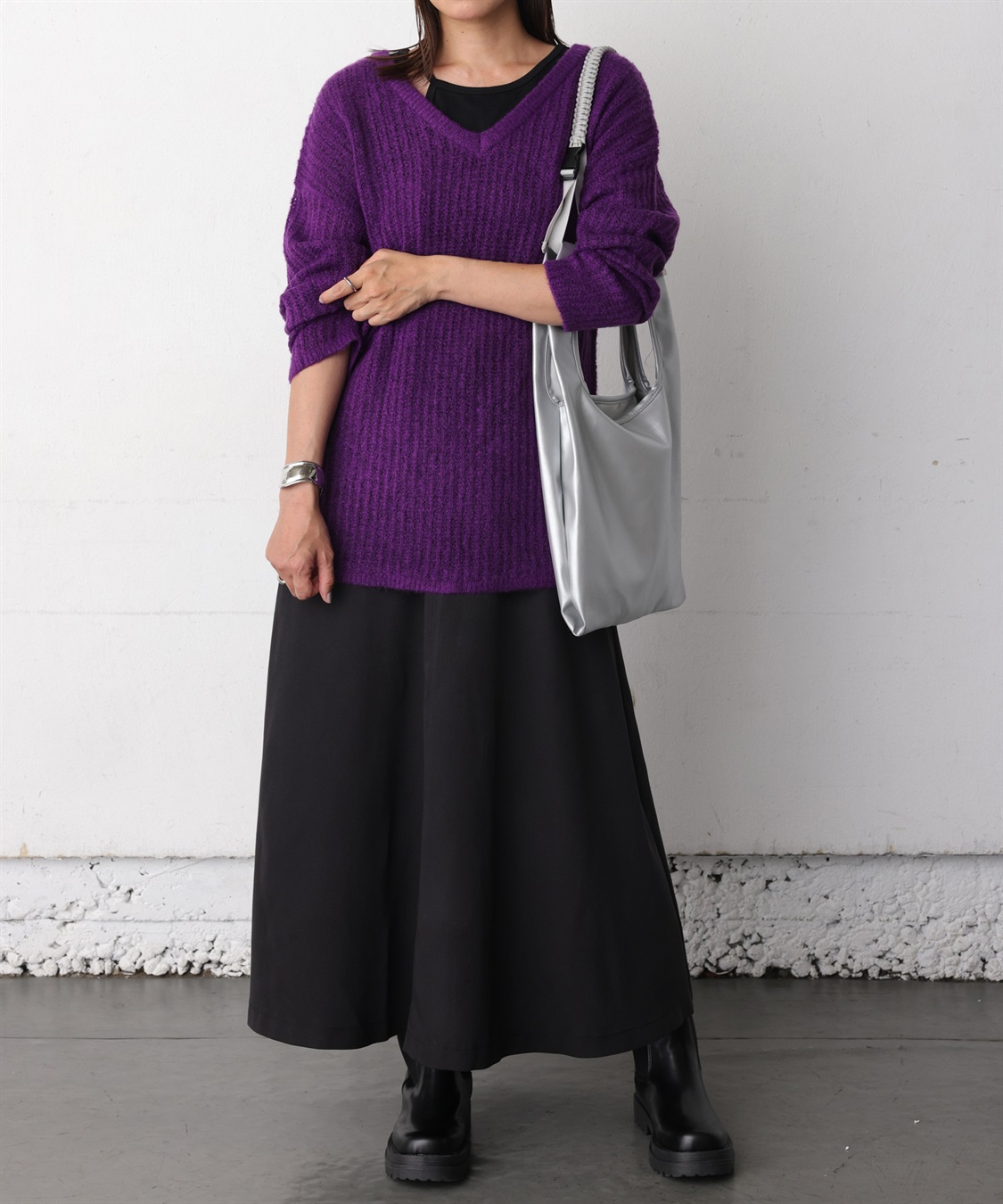 ONE‘S TRUE Vネックシアーニットプルオーバー_sub_24