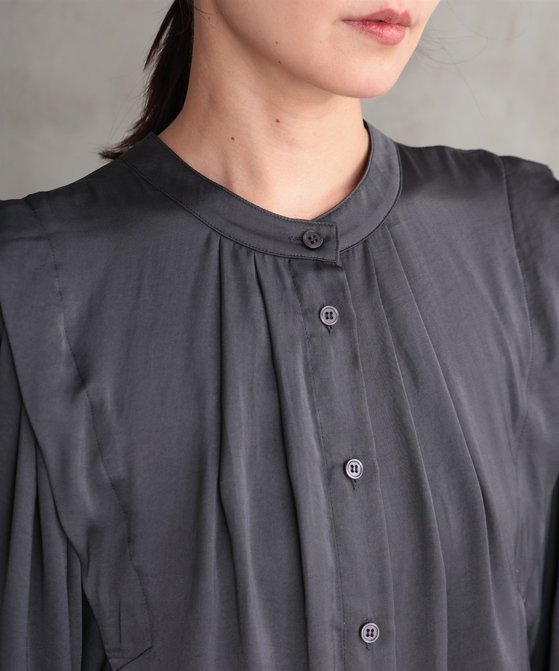 ONE‘S TRUE ２WAYタックショルダーブラウス_sub_4