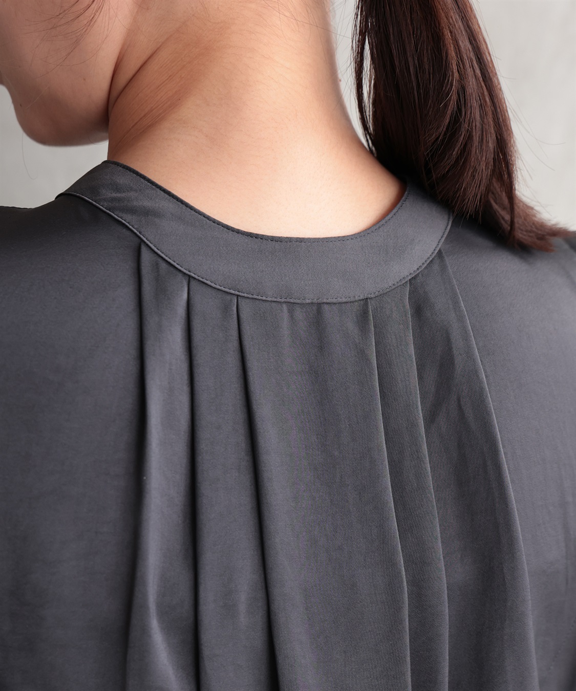 ONE‘S TRUE ２WAYタックショルダーブラウス_sub_7