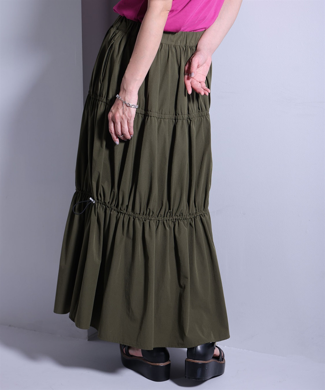 ONE‘S TRUE ドロストティアードスカート_sub_3